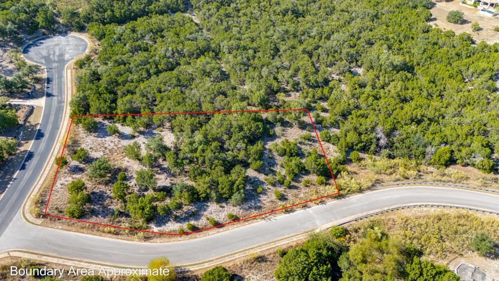 8601 Kelly Cv, Jonestown, TX 78645