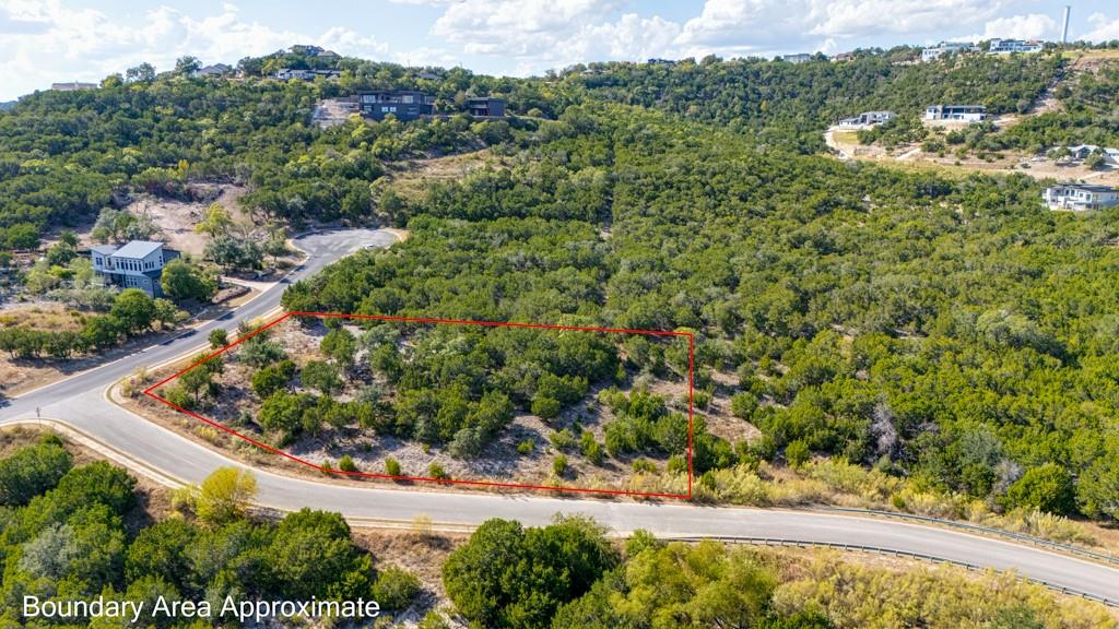 8601 Kelly Cv, Jonestown, TX 78645