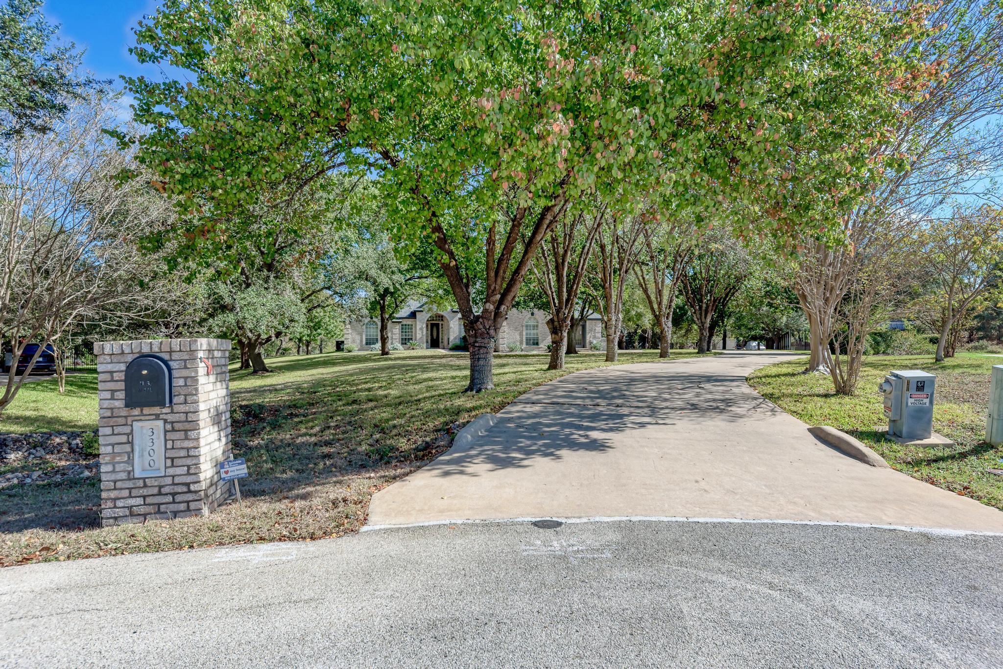 3300 Onion Hollow Cv, Austin, TX 78739