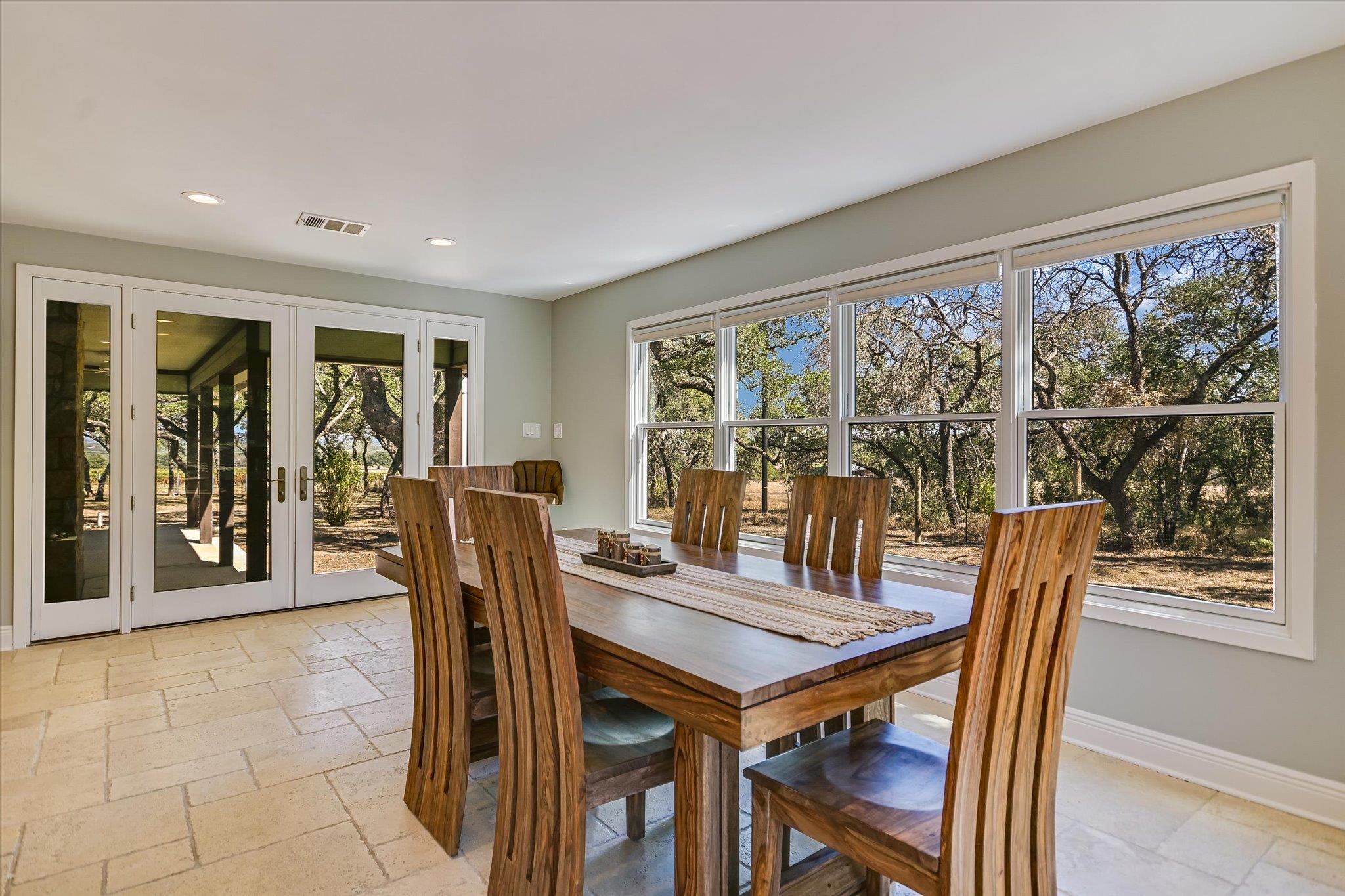 878 Ranch Road 2766, Johnson City, TX 78636