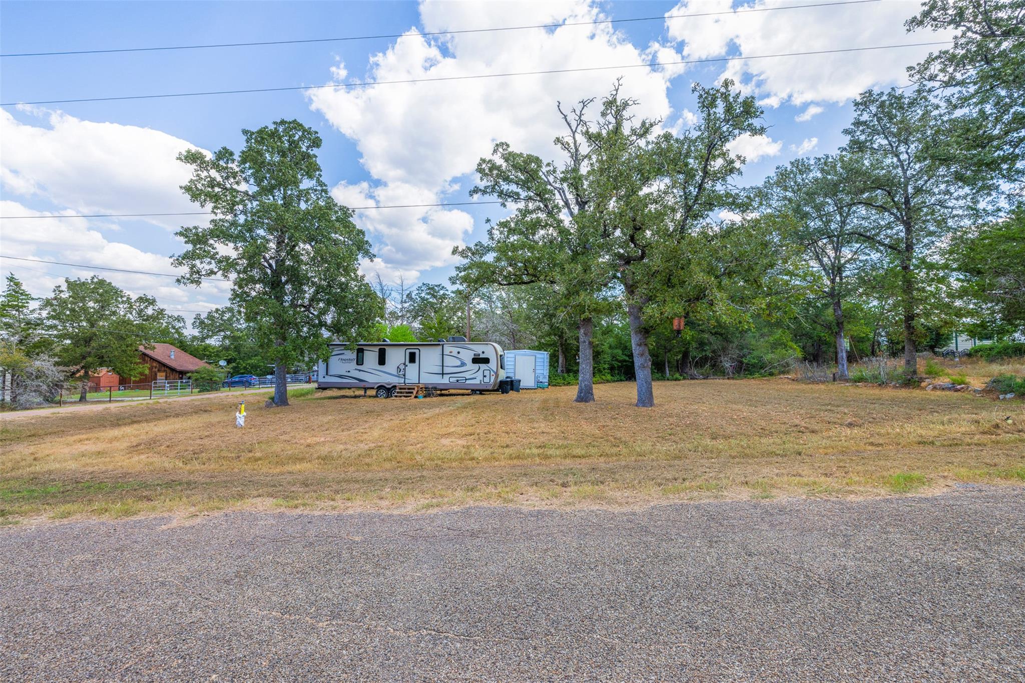 501 Sage Brush Drive, Somerville, TX 77879