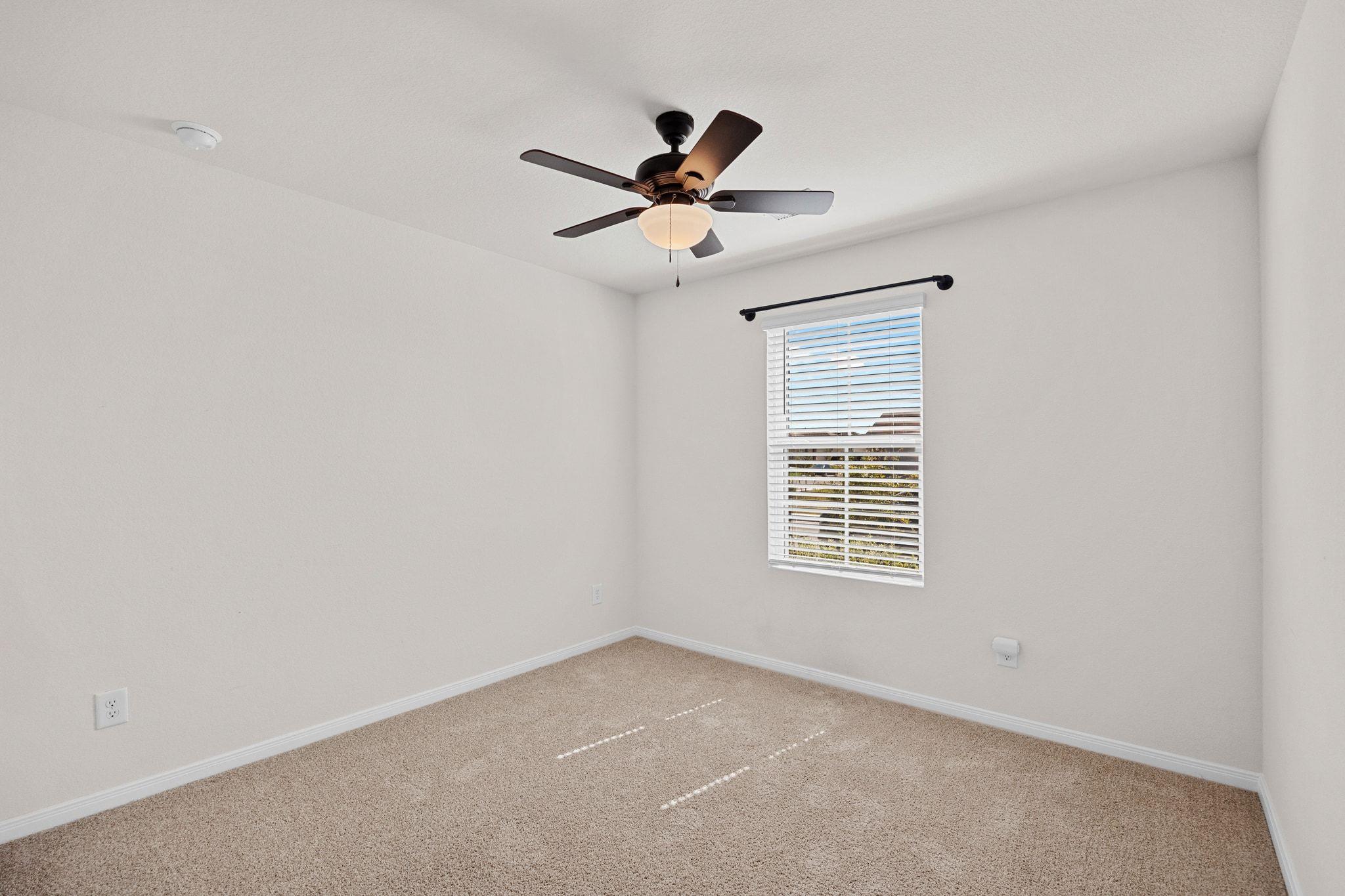 1331 Camden Ln, Lockhart, TX 78644