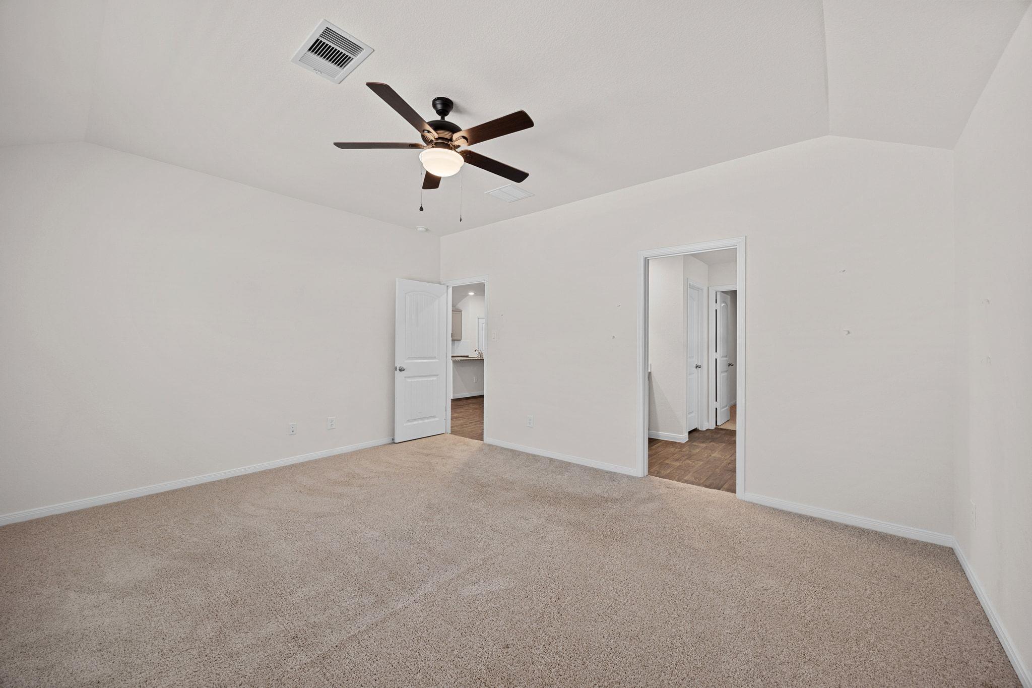 1331 Camden Ln, Lockhart, TX 78644