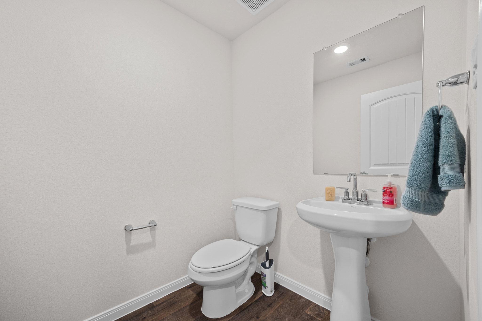 1331 Camden Ln, Lockhart, TX 78644