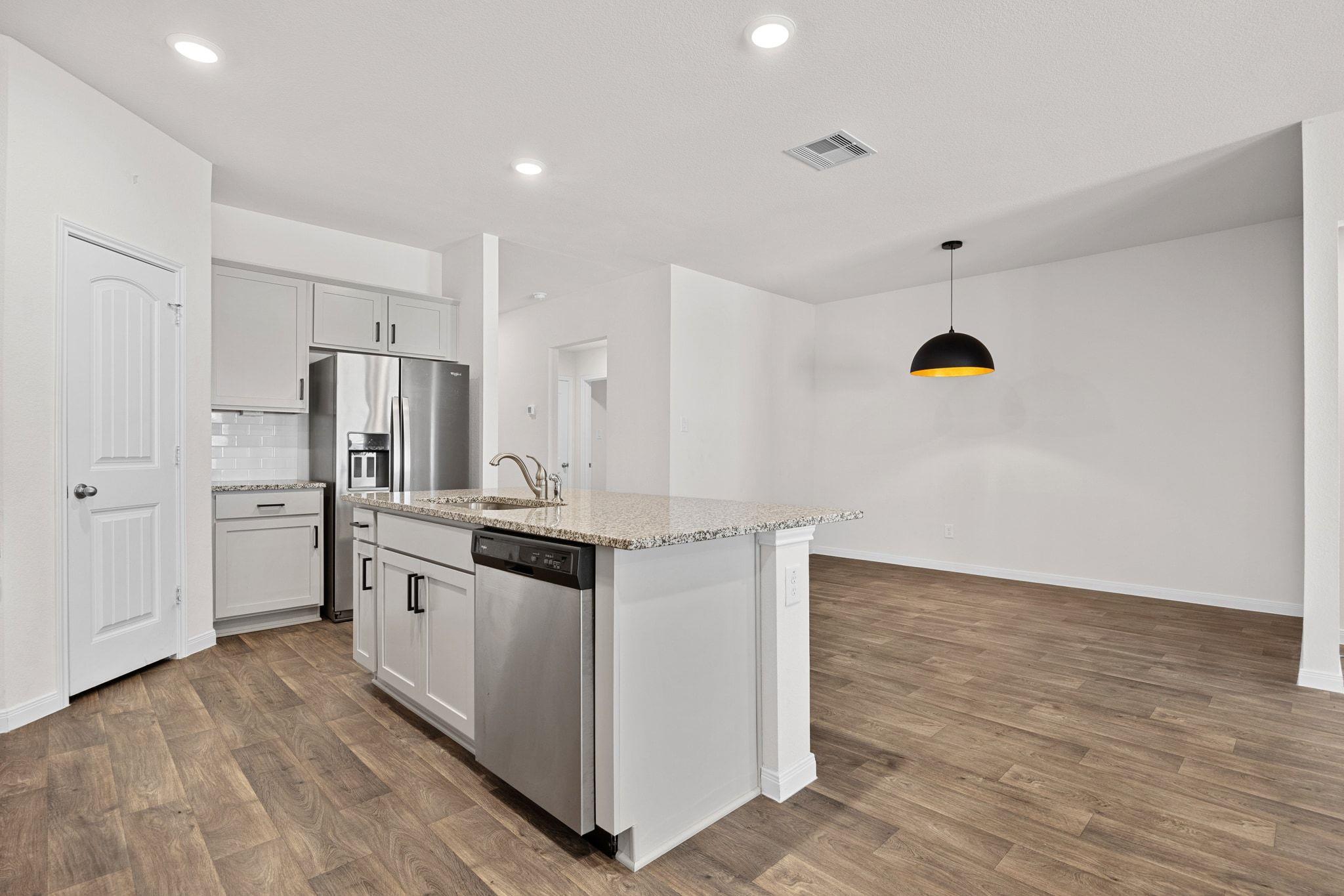 1331 Camden Ln, Lockhart, TX 78644