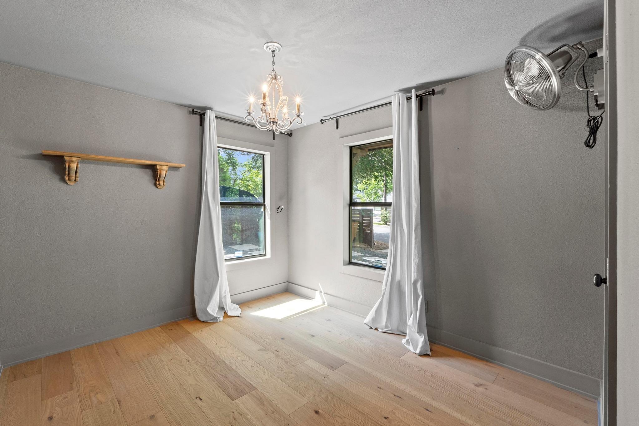 118 Havana St, Austin, TX 78704