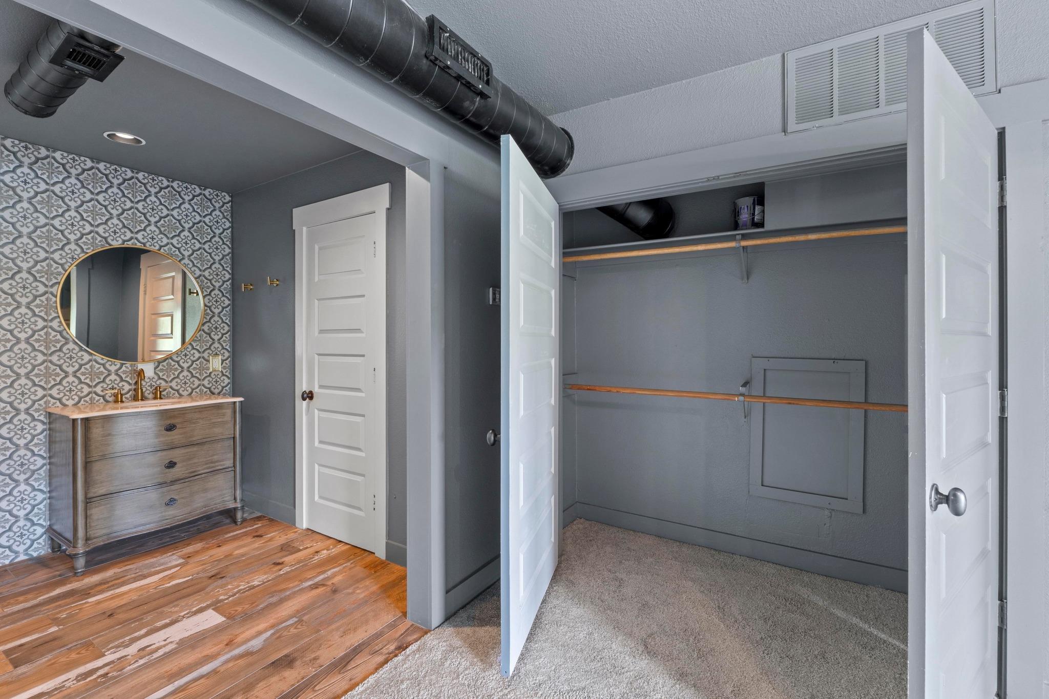 118 Havana St, Austin, TX 78704