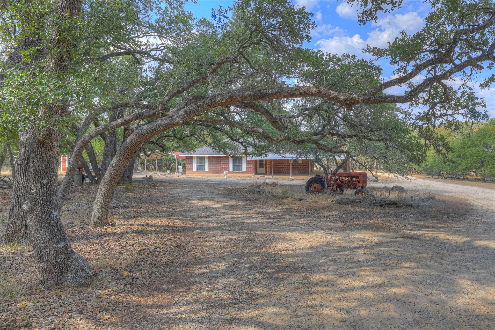 2011 Mustang Ln, San Marcos, TX 78666