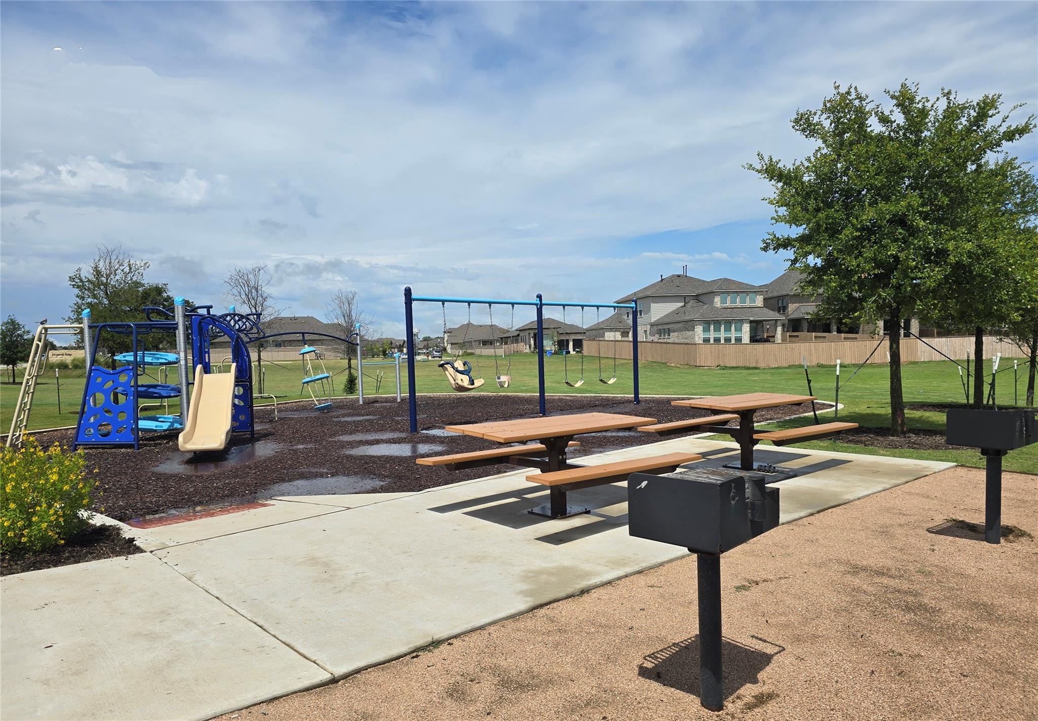 119 Rosemary Ct, Bastrop, TX 78602