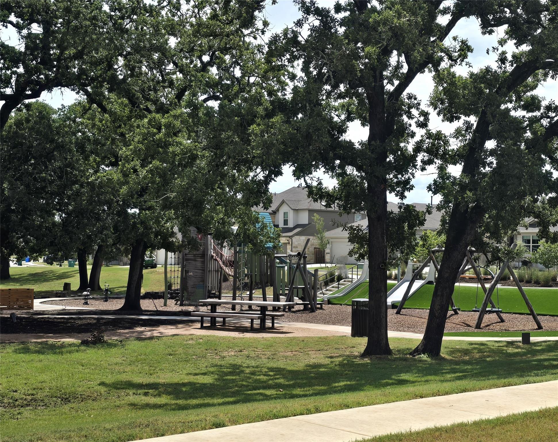 119 Rosemary Ct, Bastrop, TX 78602