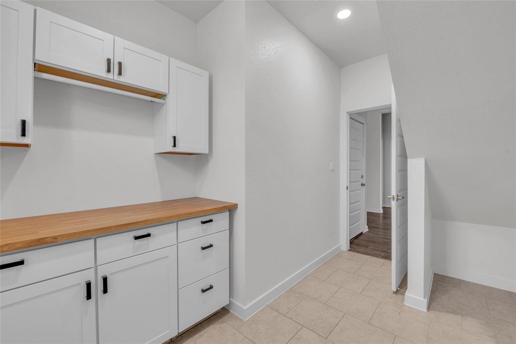 125 High Plains Dr, Georgetown, TX 78628