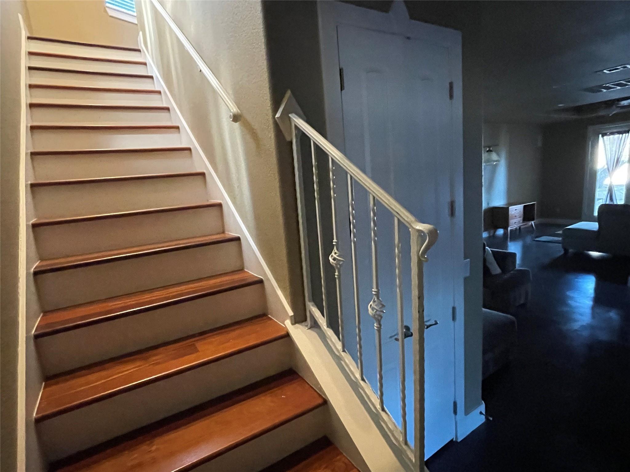 18800 Venture Dr, Point Venture, TX 78645