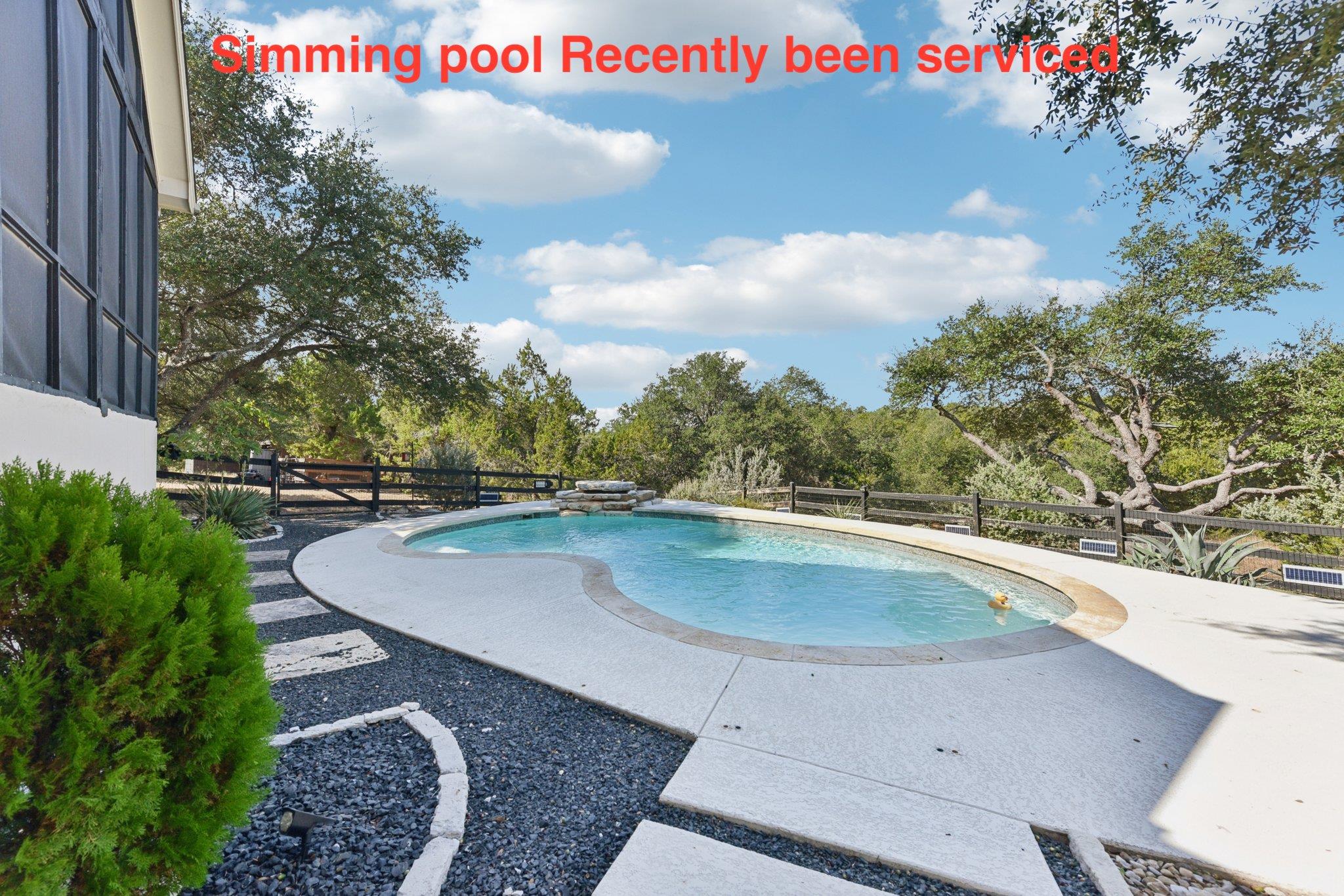 302 High Plains Dr, Dripping Springs, TX 78620