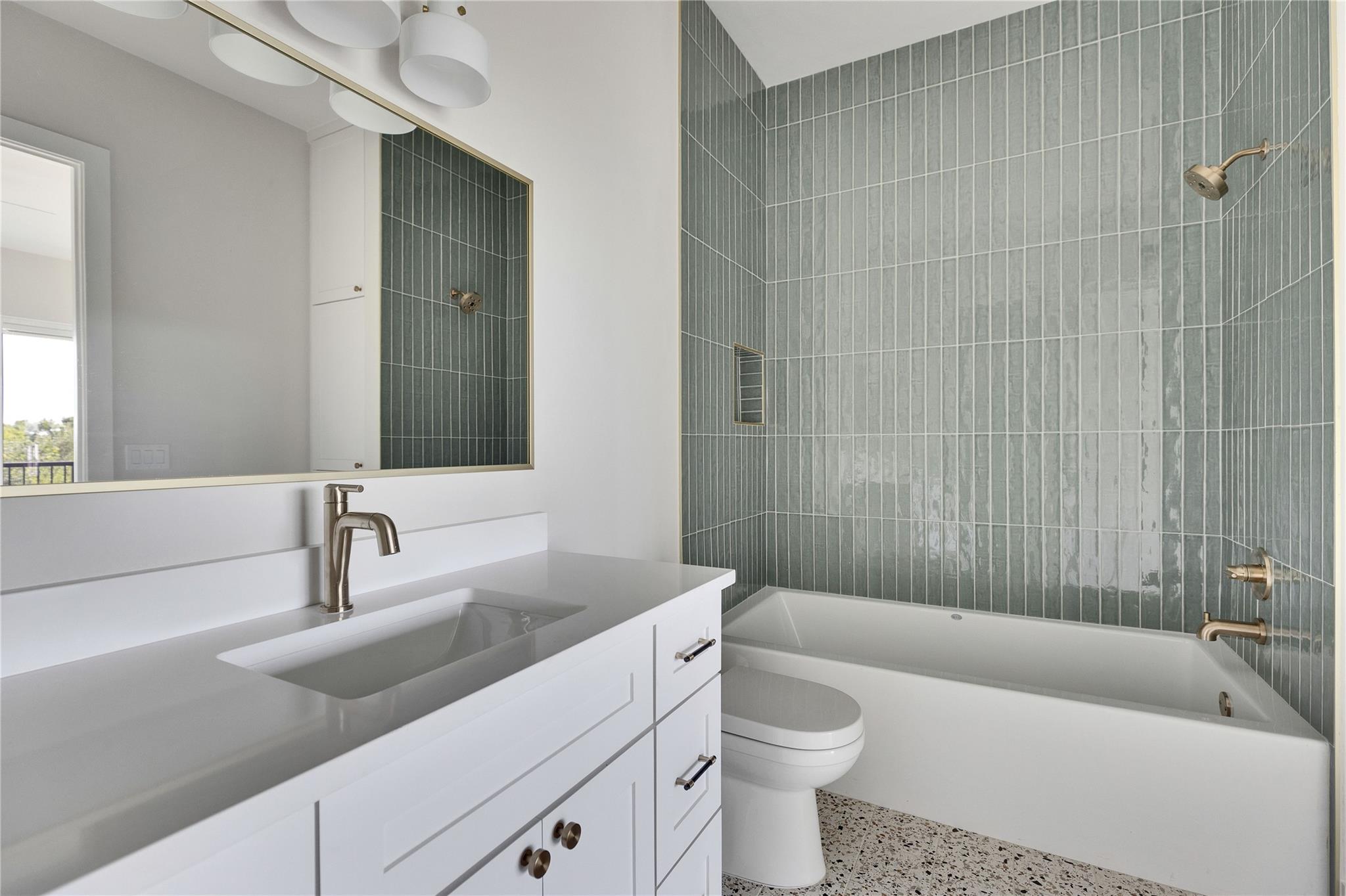 1937 E 38th 1/2 St # A, Austin, TX 78723