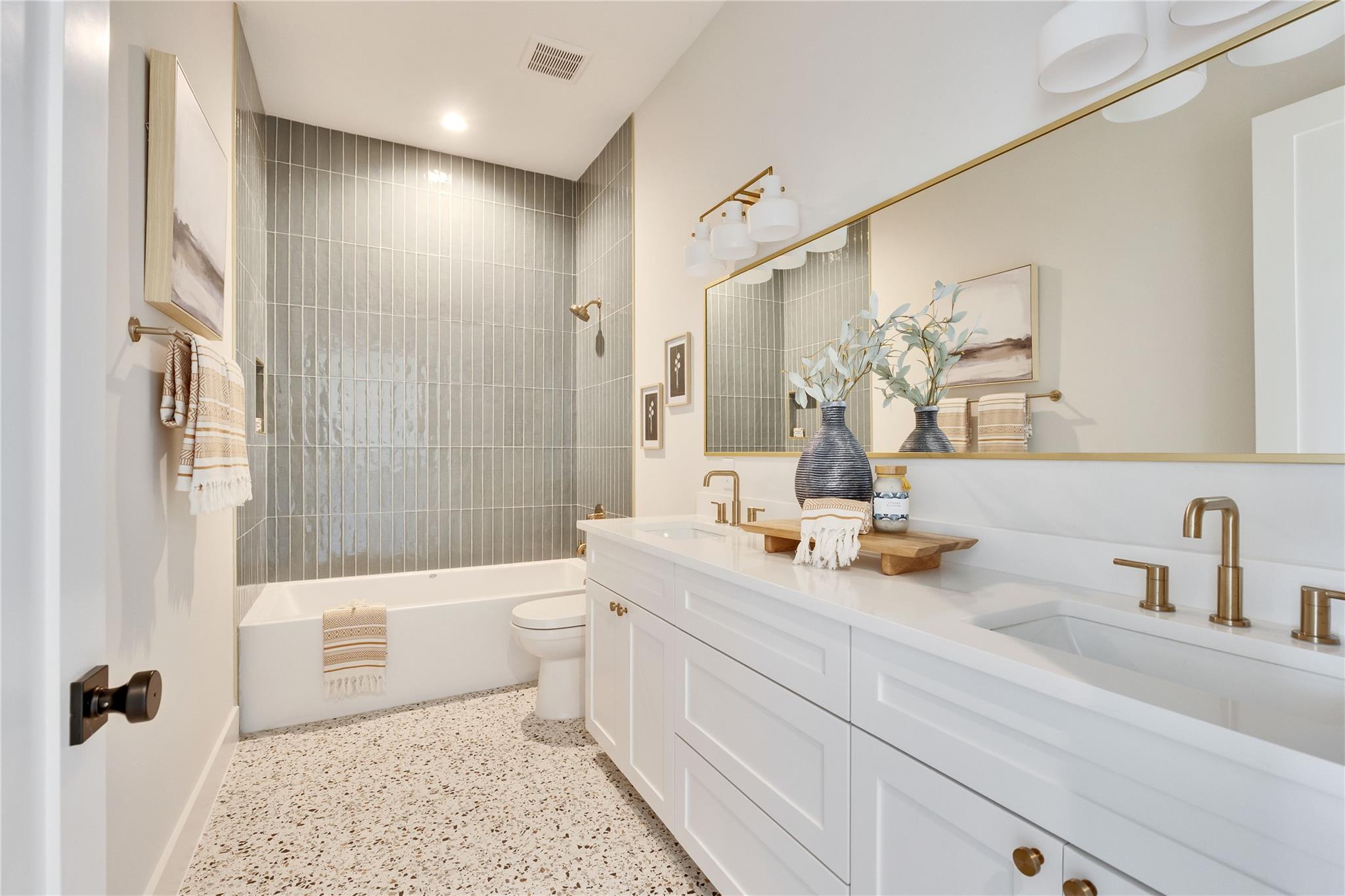 1937 E 38th 1/2 St # A, Austin, TX 78723