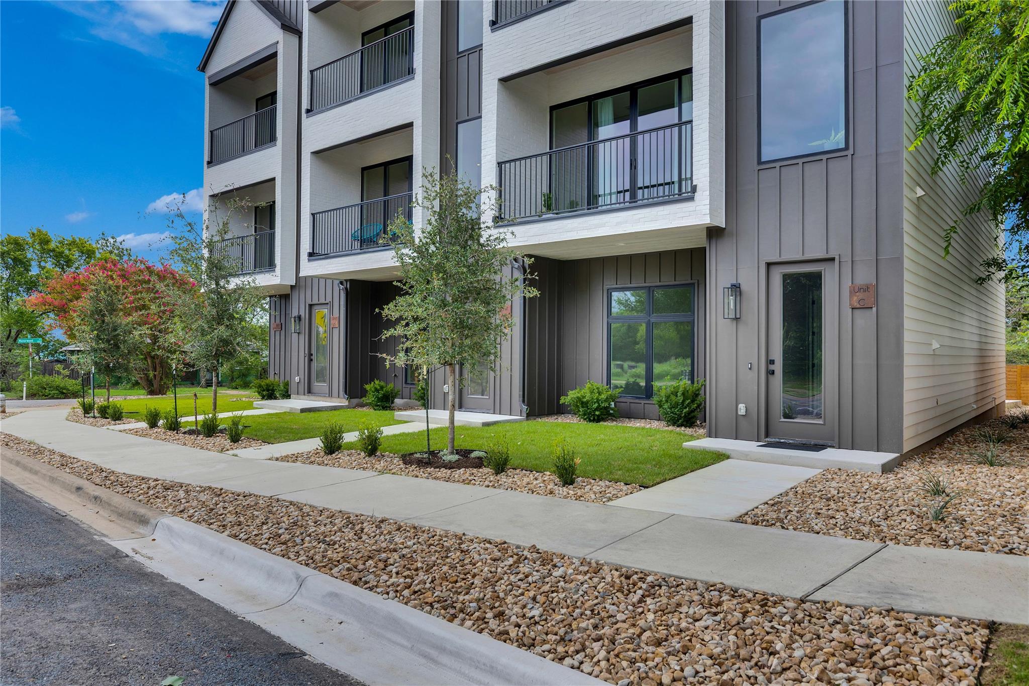 1937 E 38th 1/2 St # A, Austin, TX 78723