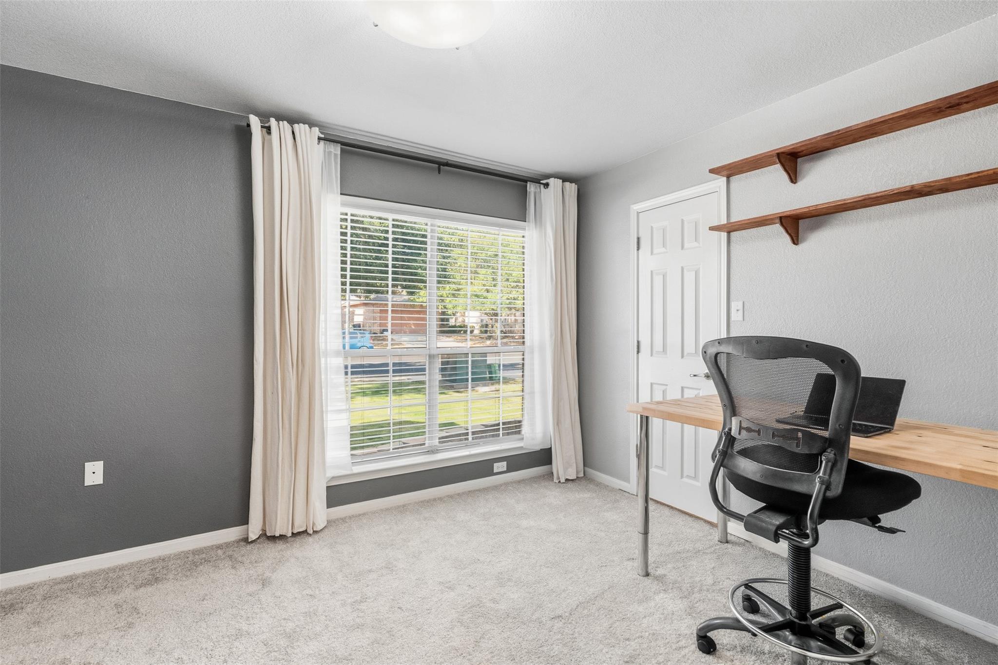 309 Golden Eagle Ln, Leander, TX 78641