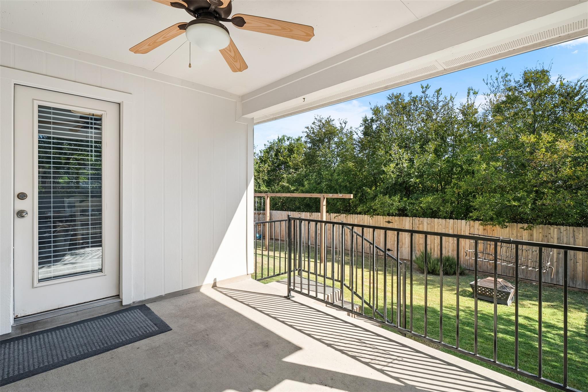 309 Golden Eagle Ln, Leander, TX 78641