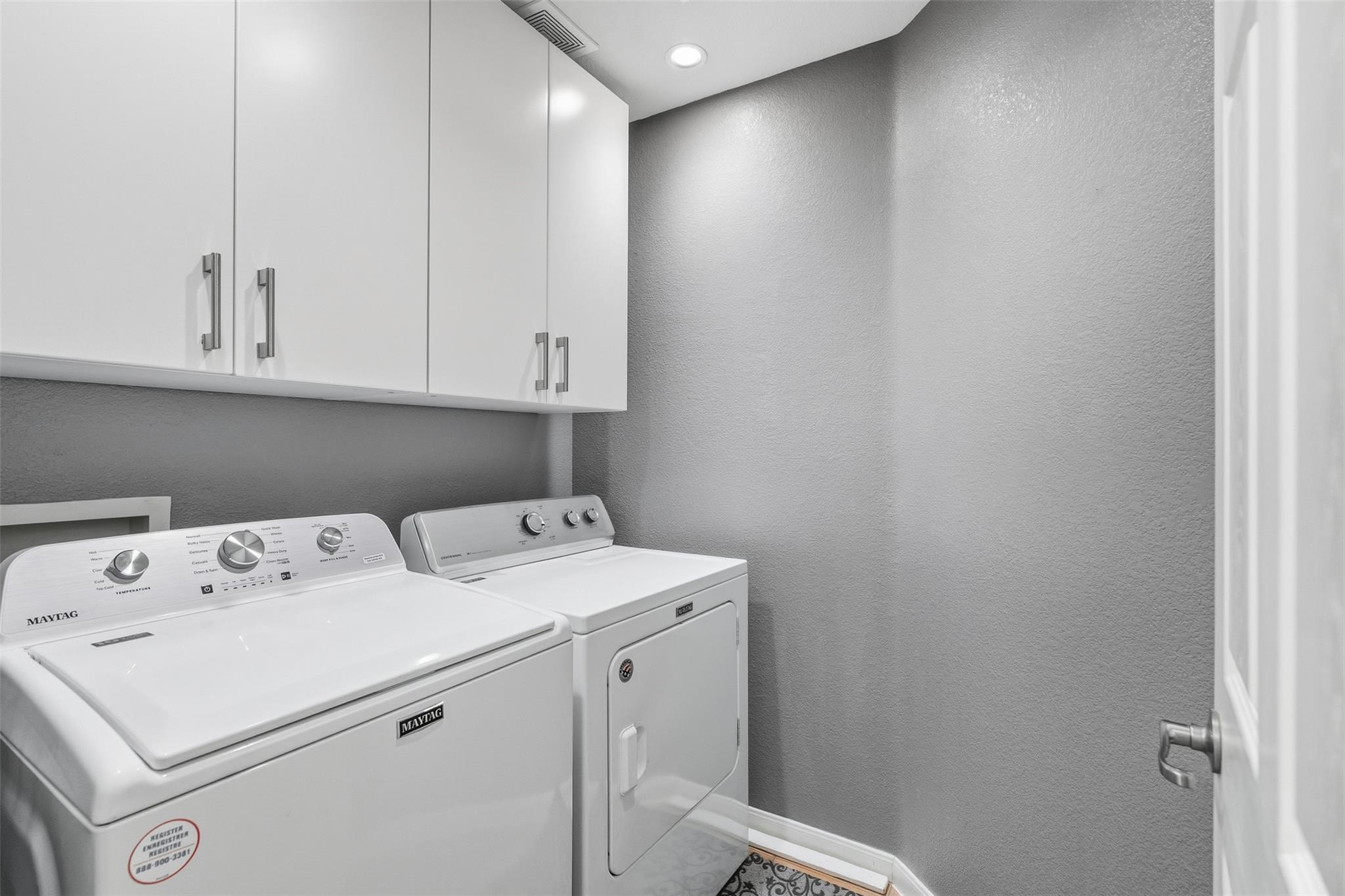 309 Golden Eagle Ln, Leander, TX 78641