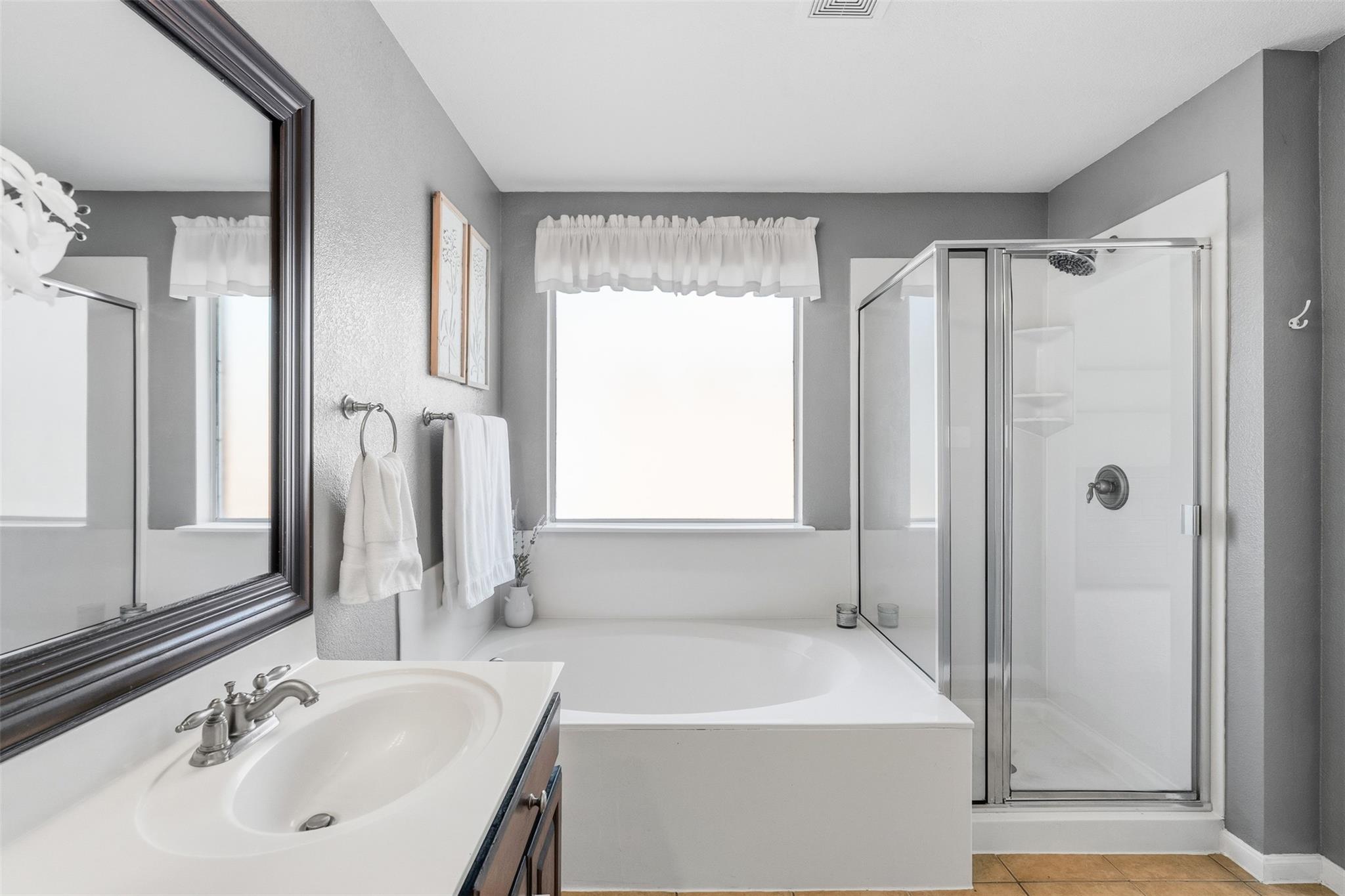 309 Golden Eagle Ln, Leander, TX 78641