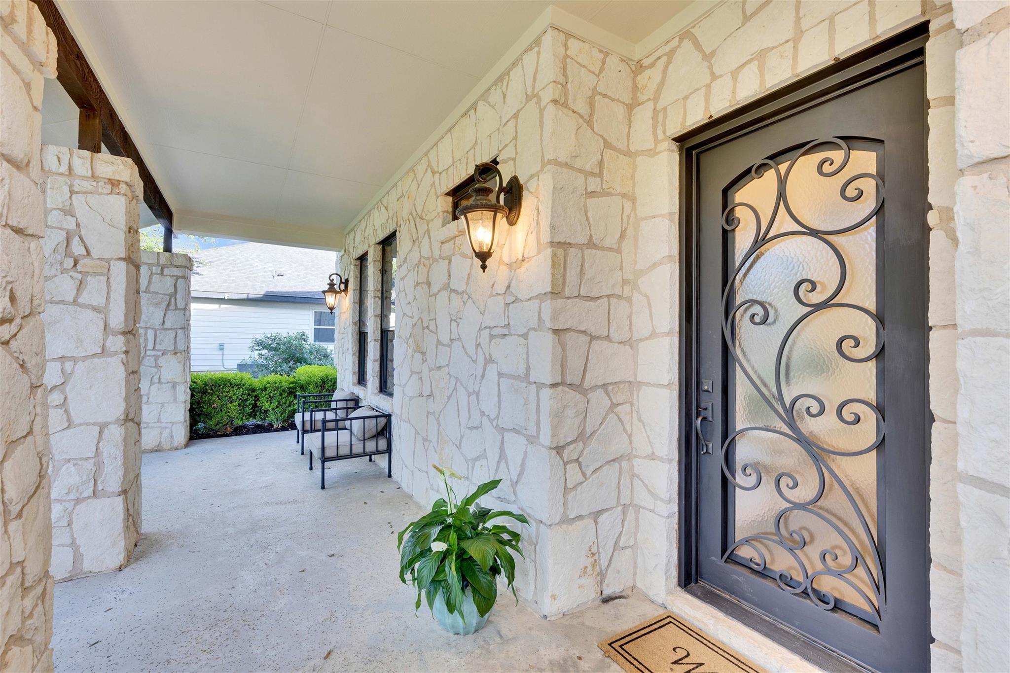 13601 Montview Dr, Austin, TX 78732