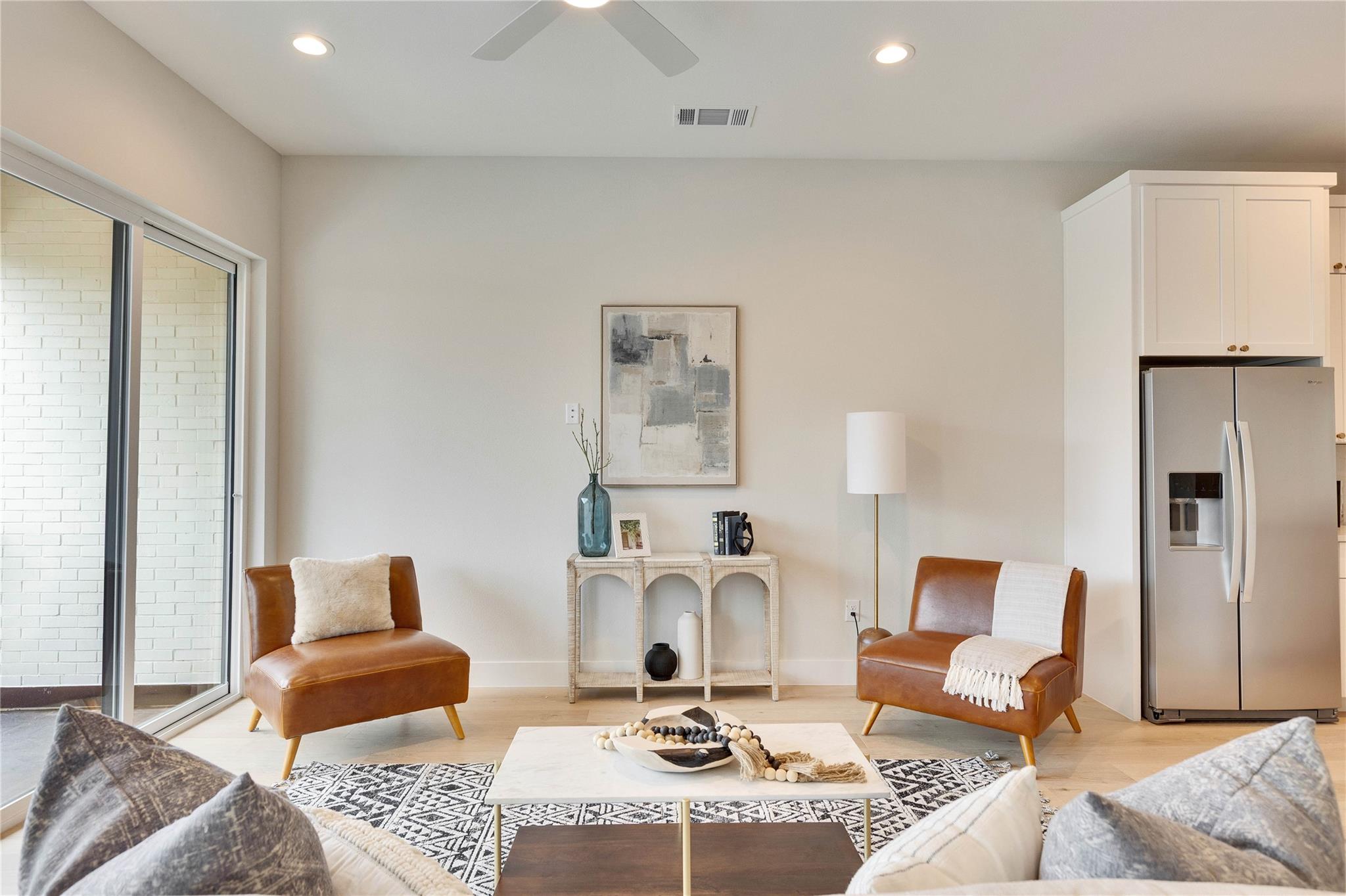 1937 E 38th 1/2 St # B, Austin, TX 78723