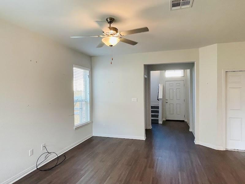 4012 Birdwatch Loop # 8, Pflugerville, TX 78660