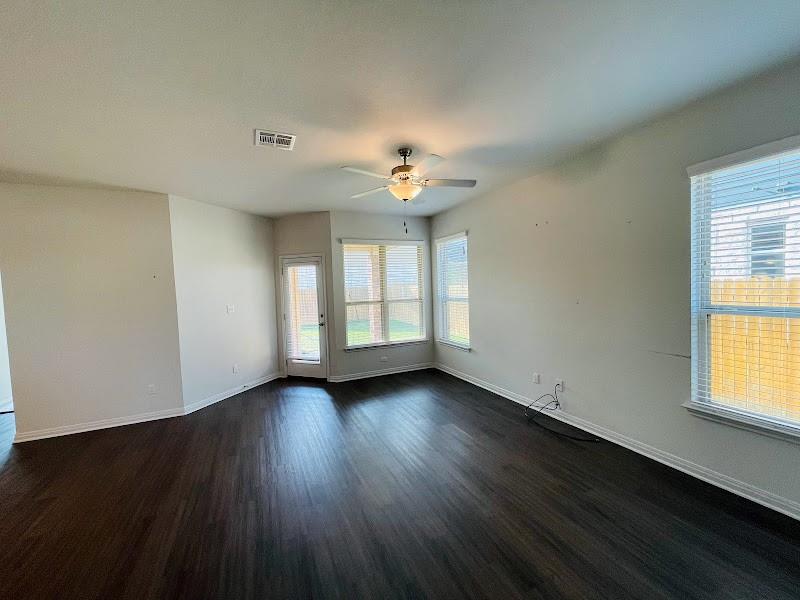 4012 Birdwatch Loop # 8, Pflugerville, TX 78660