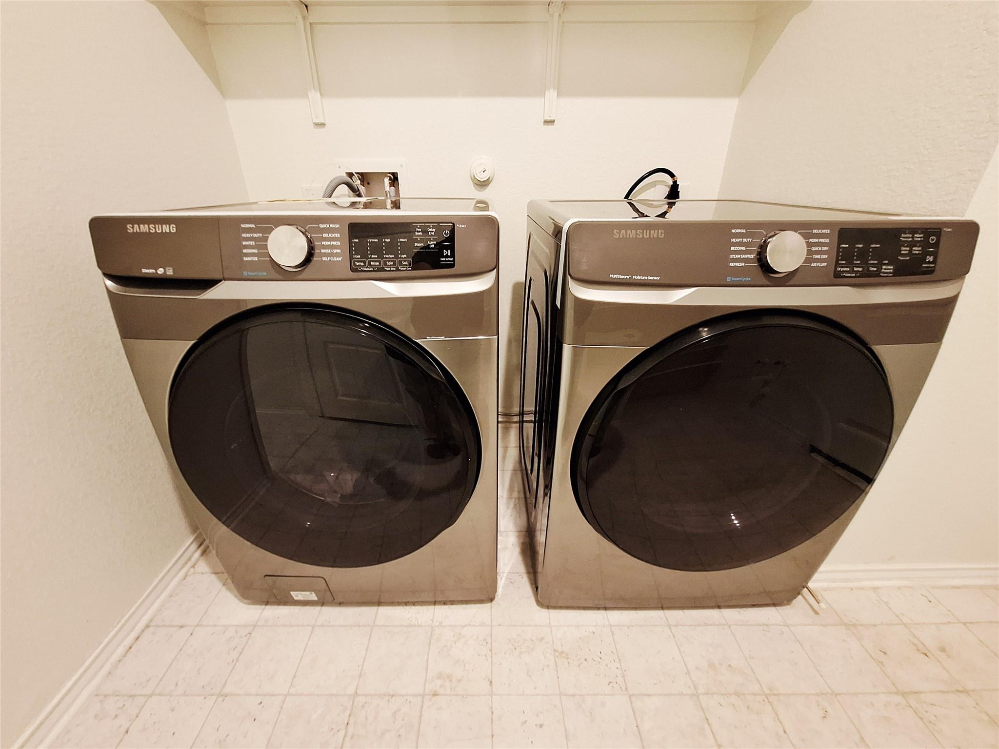 6413 Wagon Spring St, Del Valle, TX 78617