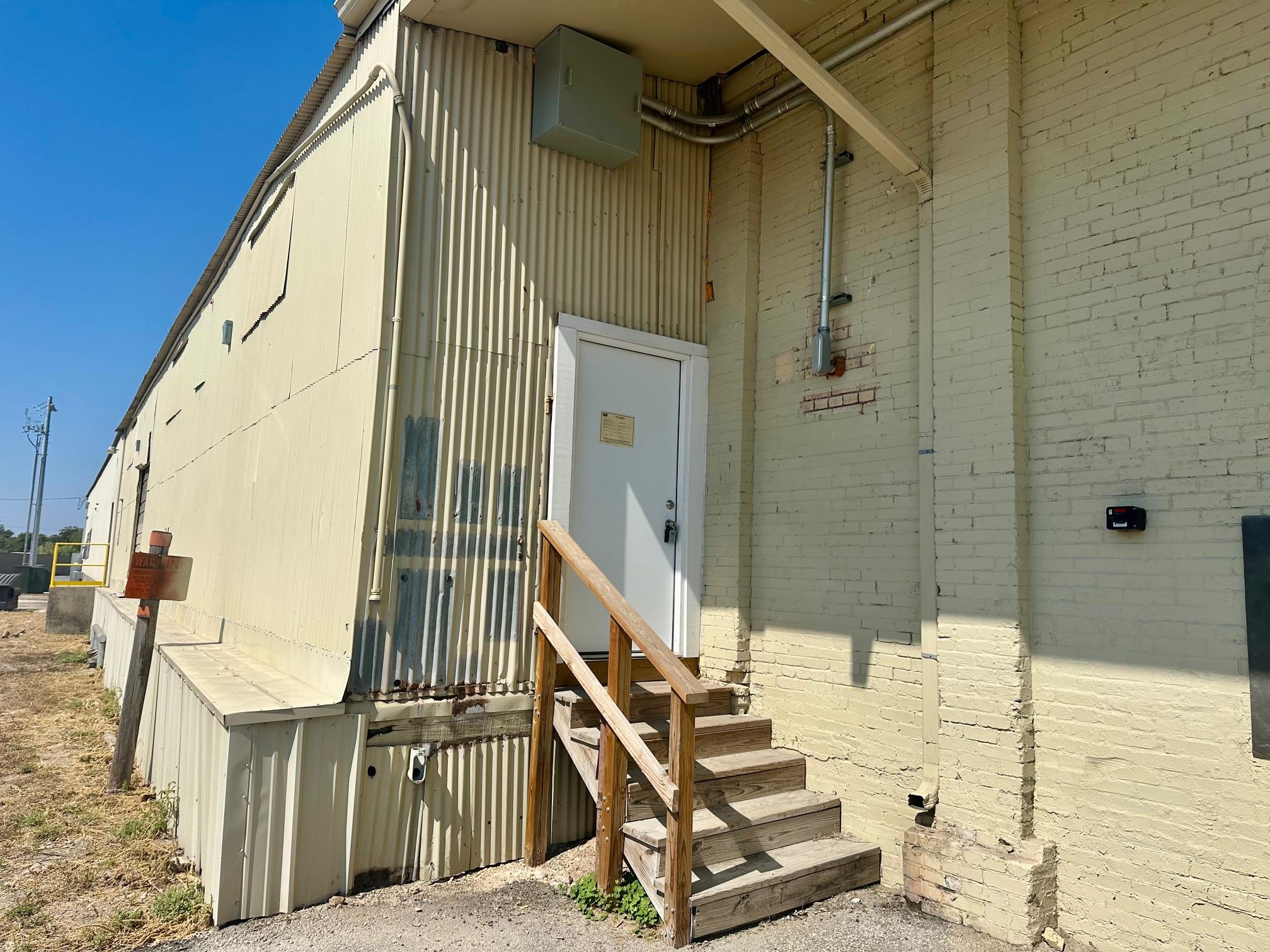 200-232 W New Braunfels St # W2, Seguin, TX 78155