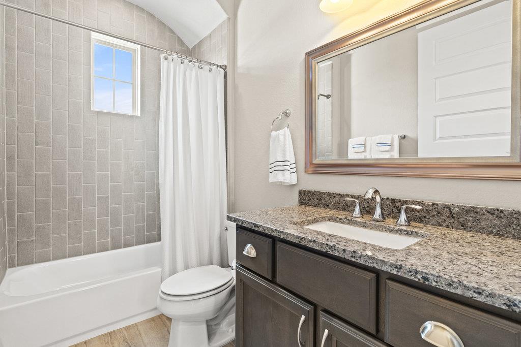 112 Charmstone Ln, Georgetown, TX 78628