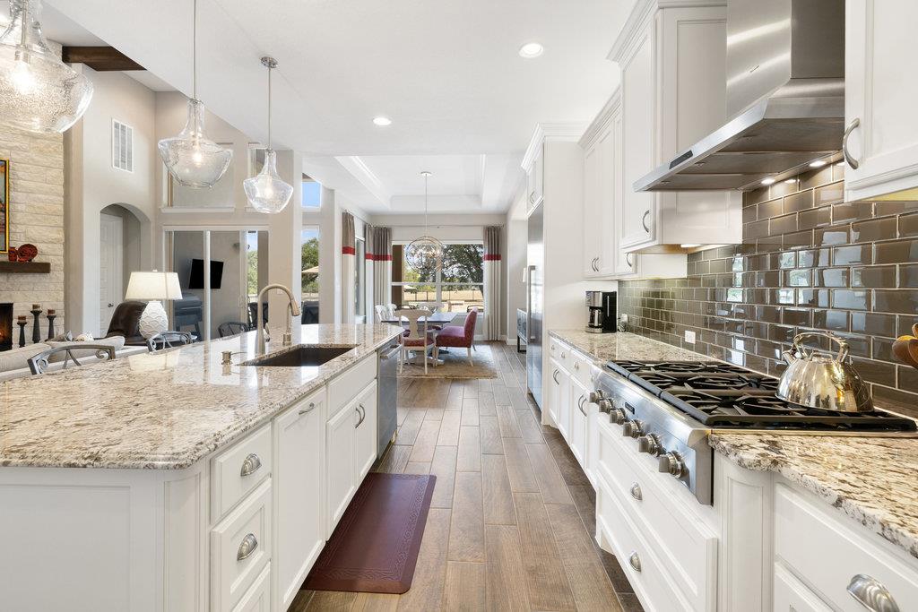 112 Charmstone Ln, Georgetown, TX 78628