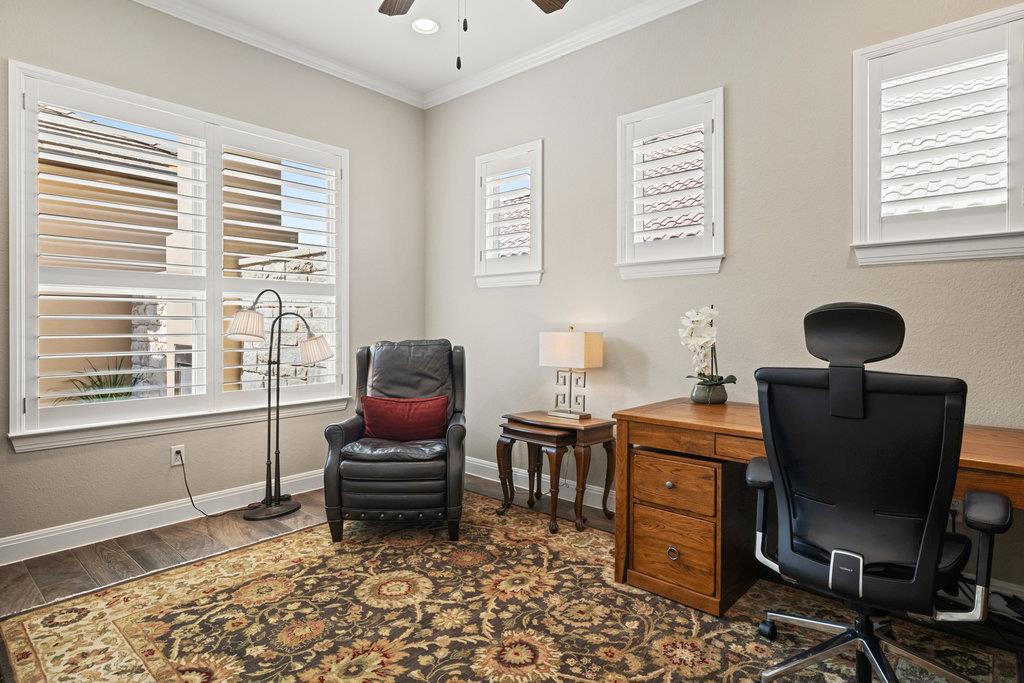 112 Charmstone Ln, Georgetown, TX 78628