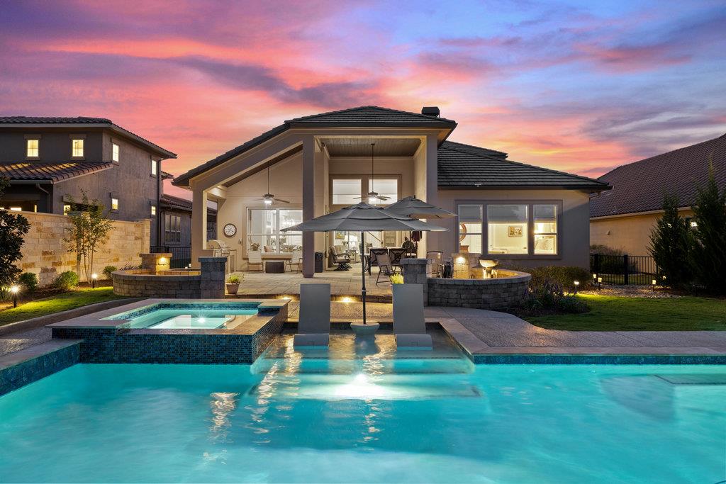 112 Charmstone Ln, Georgetown, TX 78628