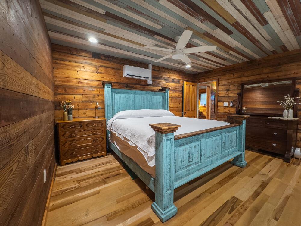 1148 Gunter St, Austin, TX 78721