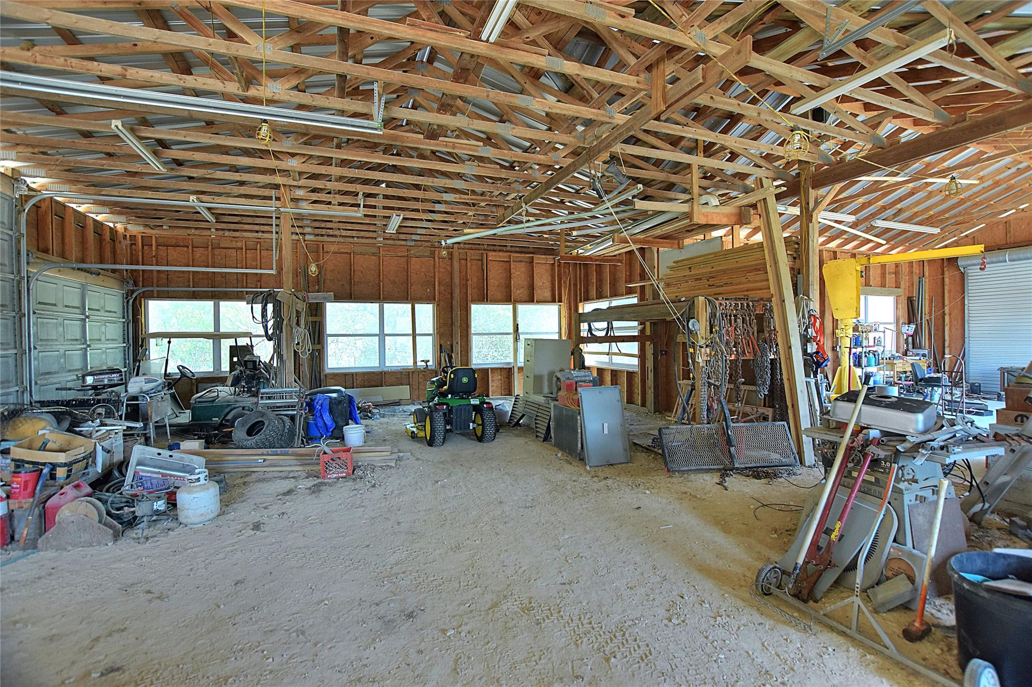 1133 Fm 20, Cedar Creek, TX 78612