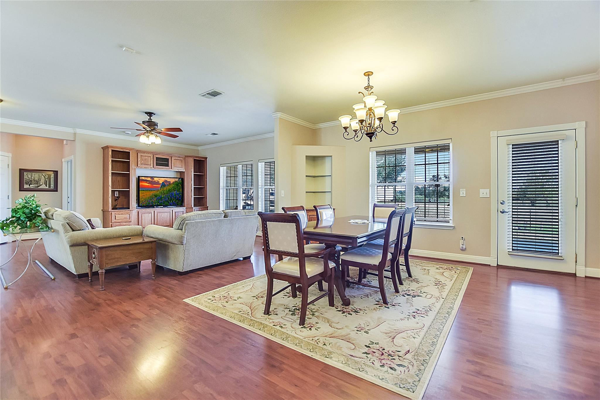 1133 Fm 20, Cedar Creek, TX 78612