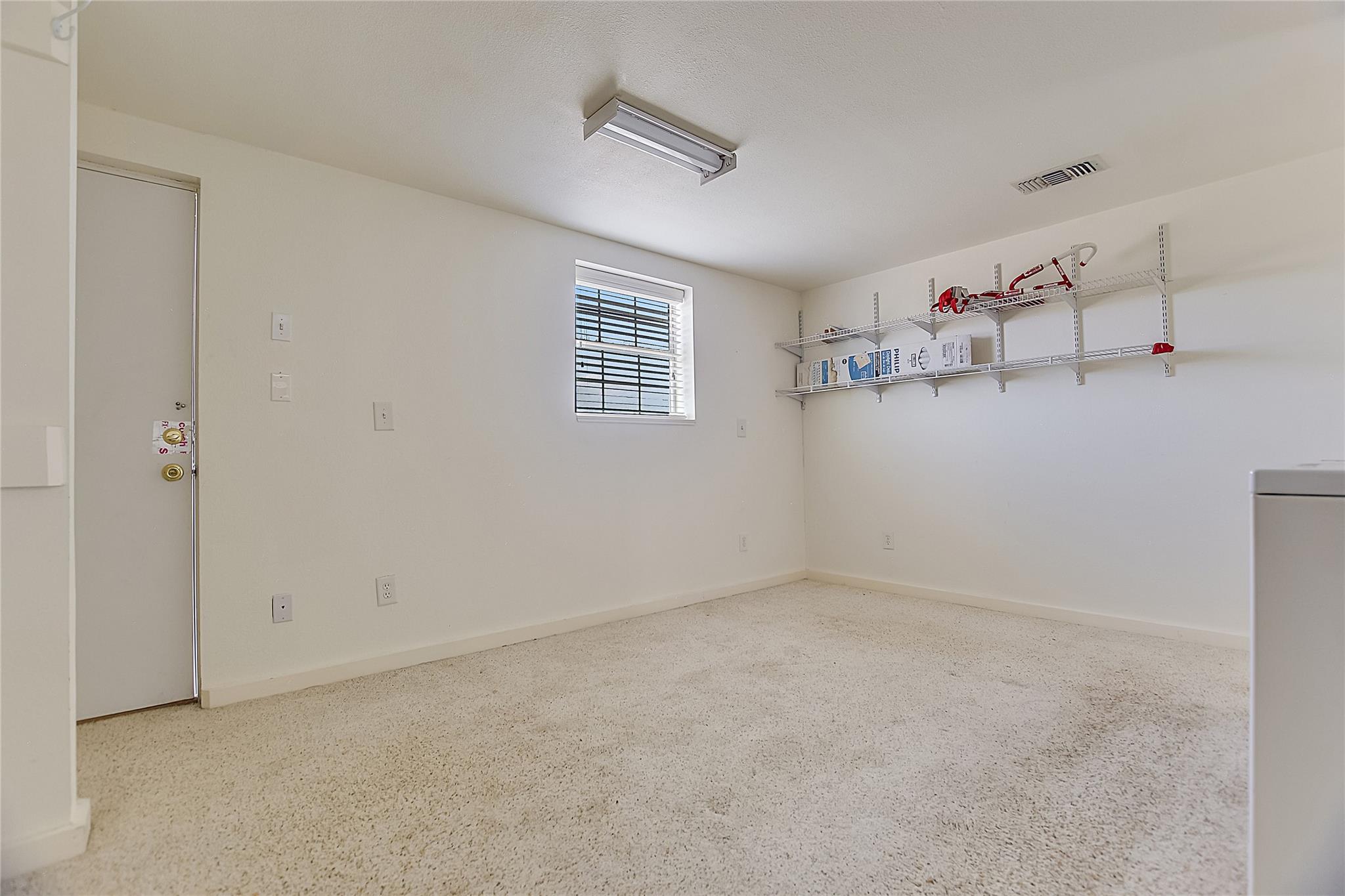 1133 Fm 20, Cedar Creek, TX 78612