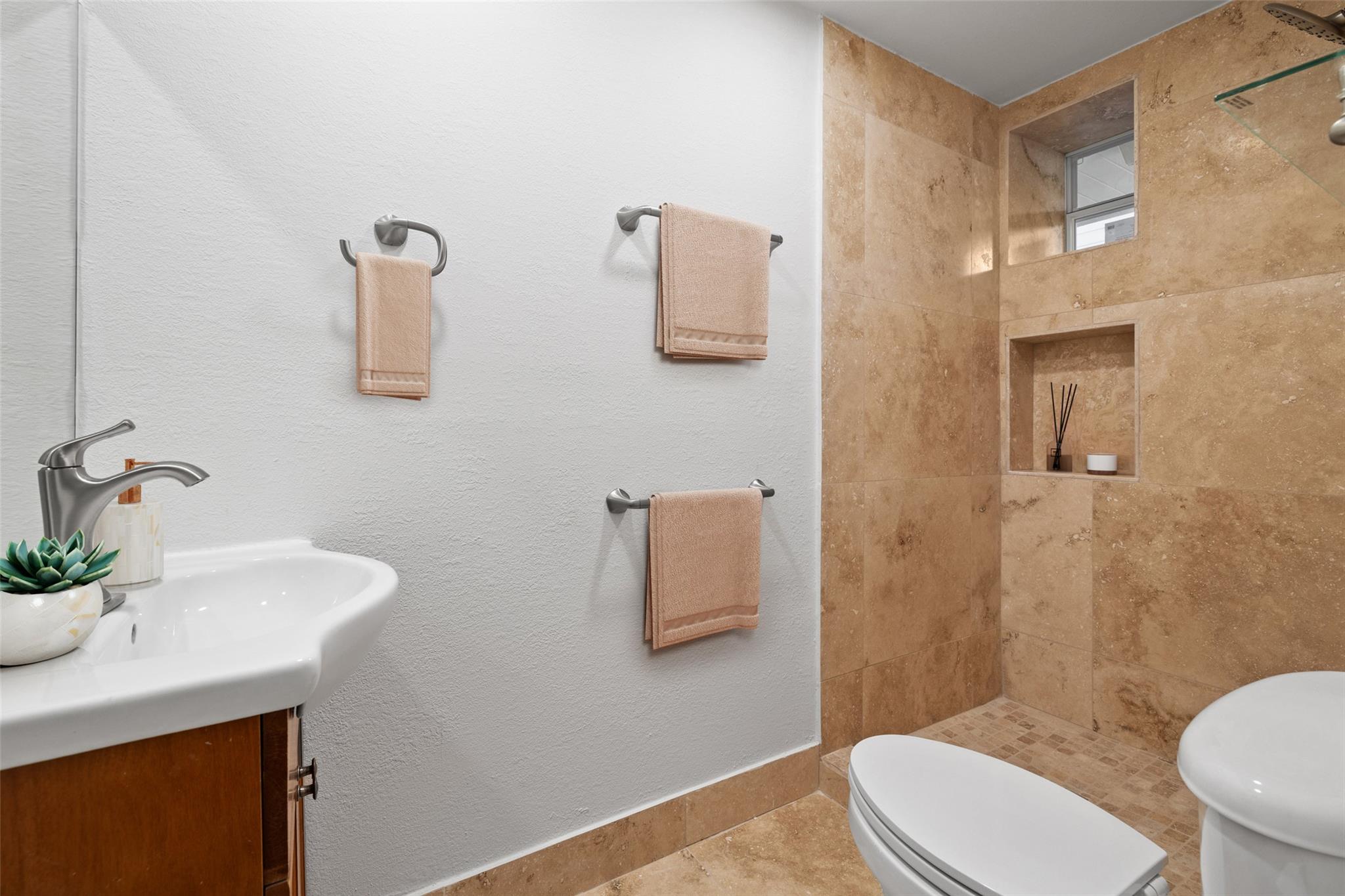 2410 Sharon Ln # A, Austin, TX 78703