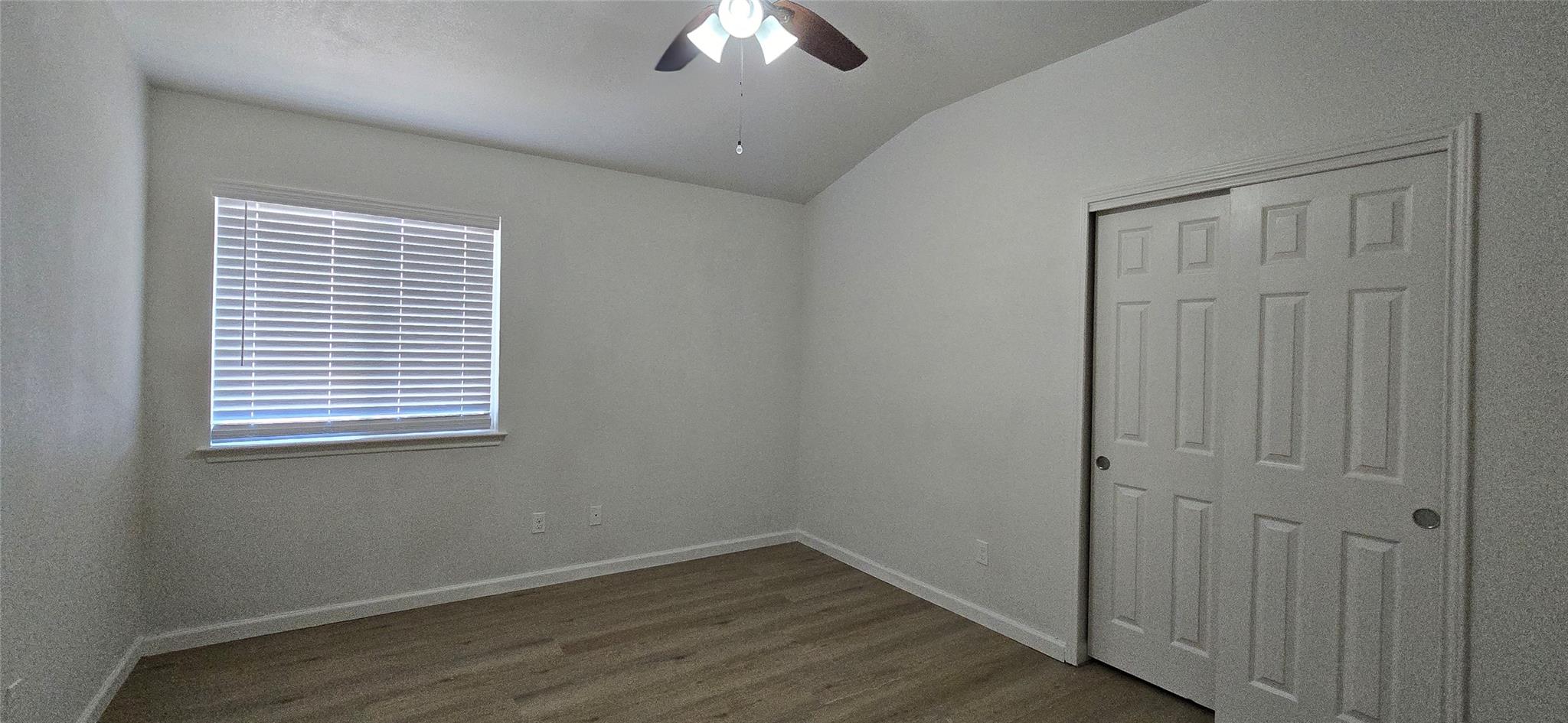 606 Lakemont Dr, Hutto, TX 78634