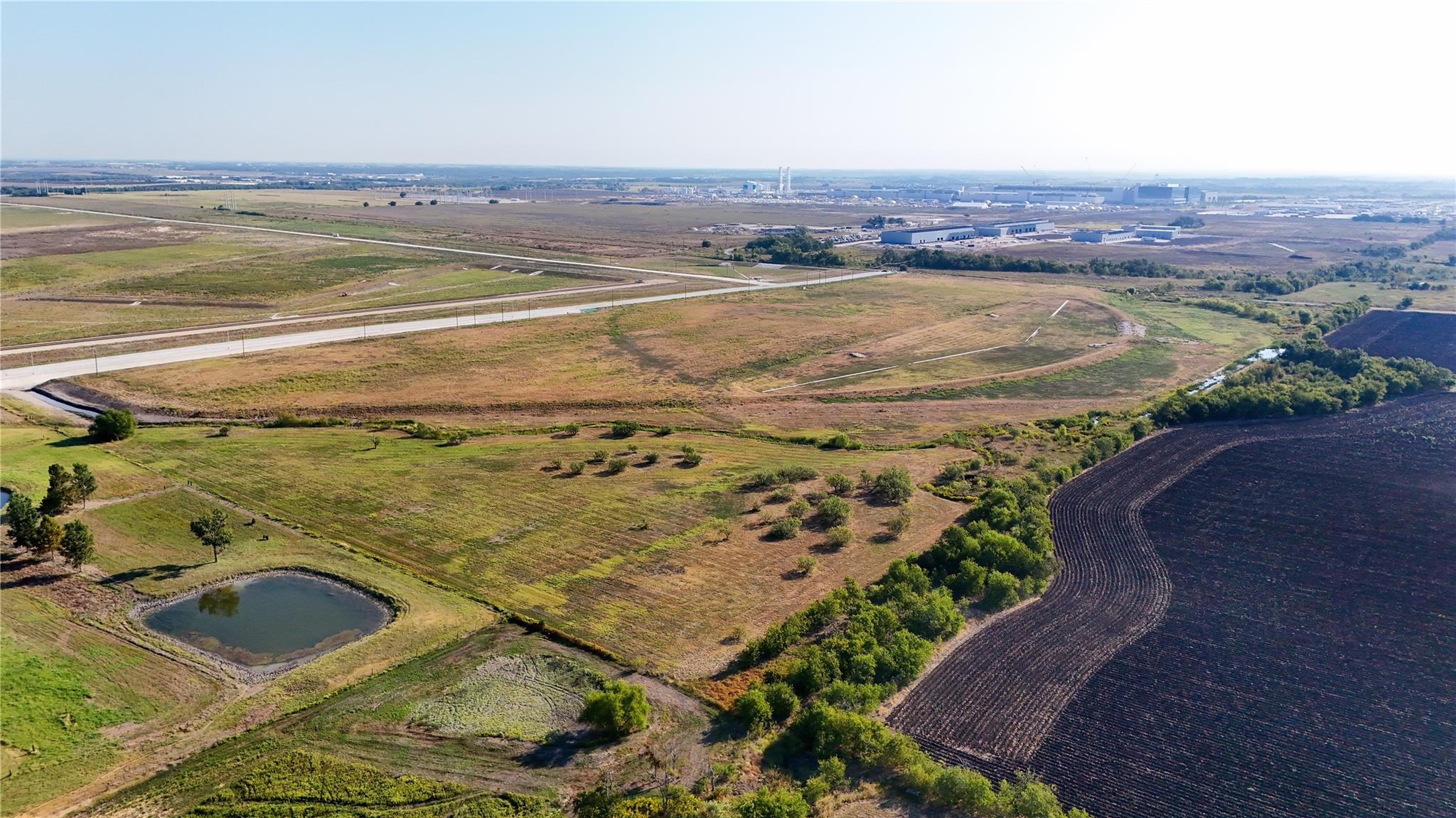 151 RCR Pkwy, Taylor, TX 76574