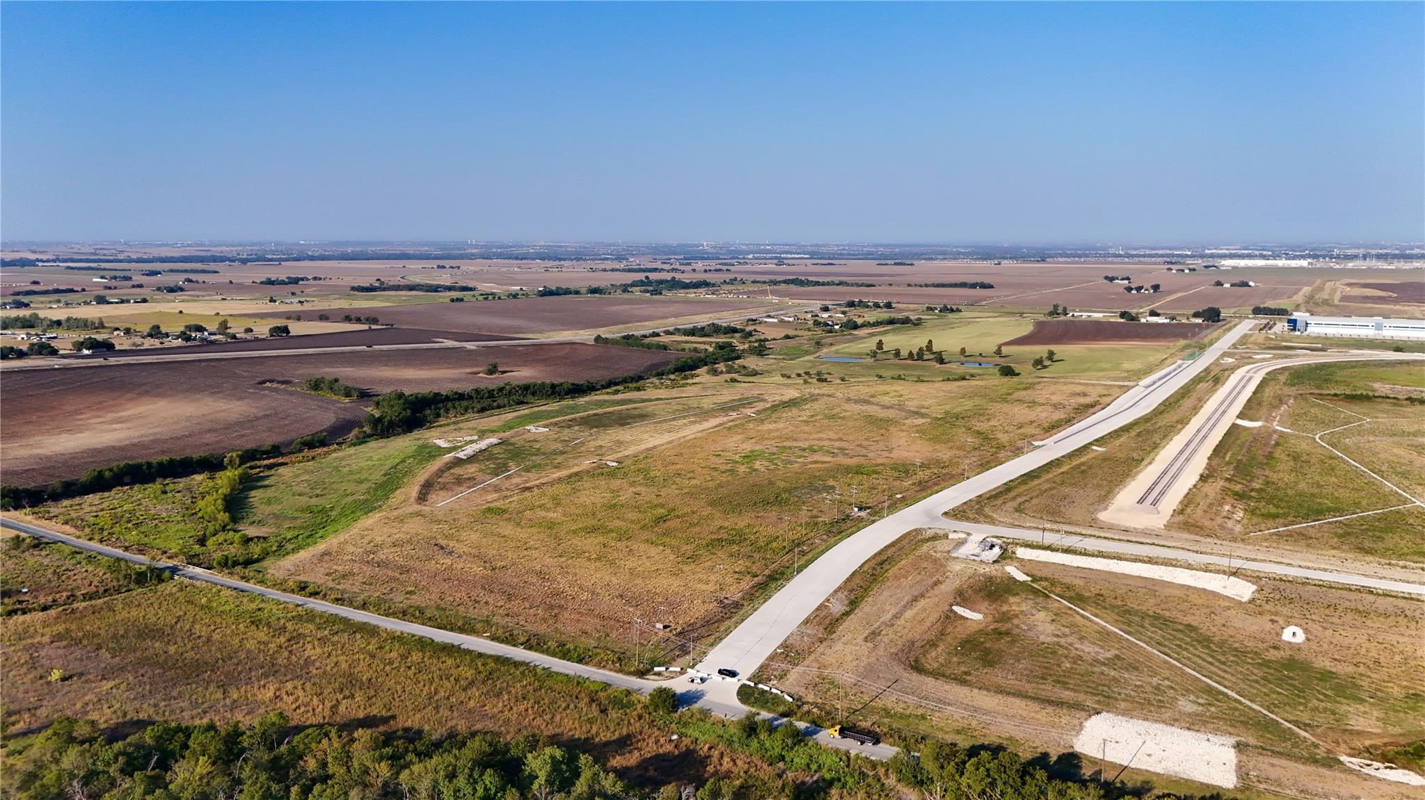 151 RCR Pkwy, Taylor, TX 76574