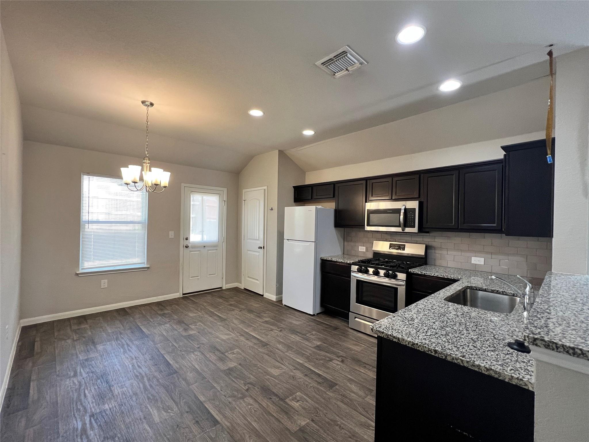 3412 Couch Dr, Pflugerville, TX 78660