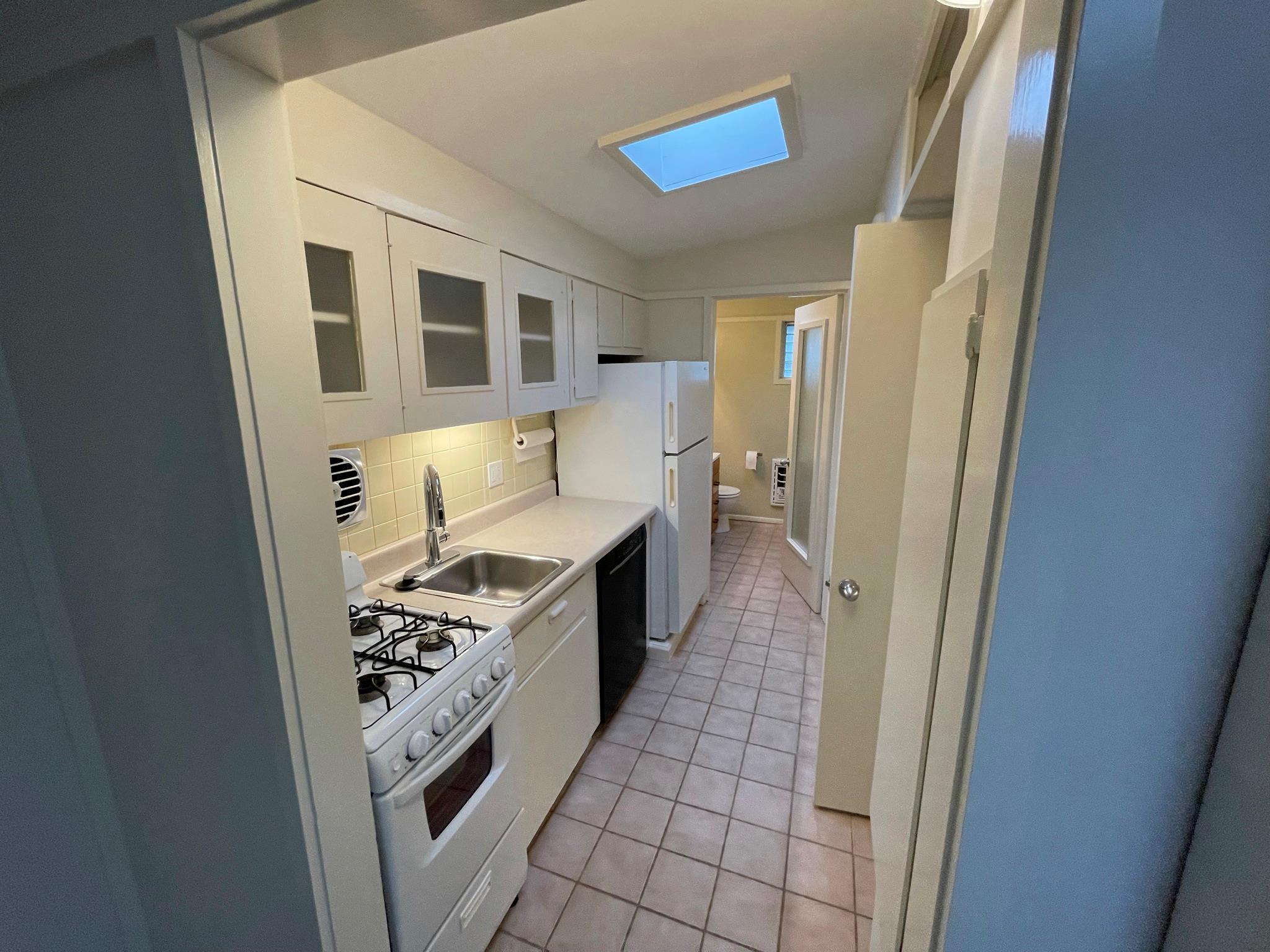 1714 Summit View Pl # 4, Austin, TX 78703