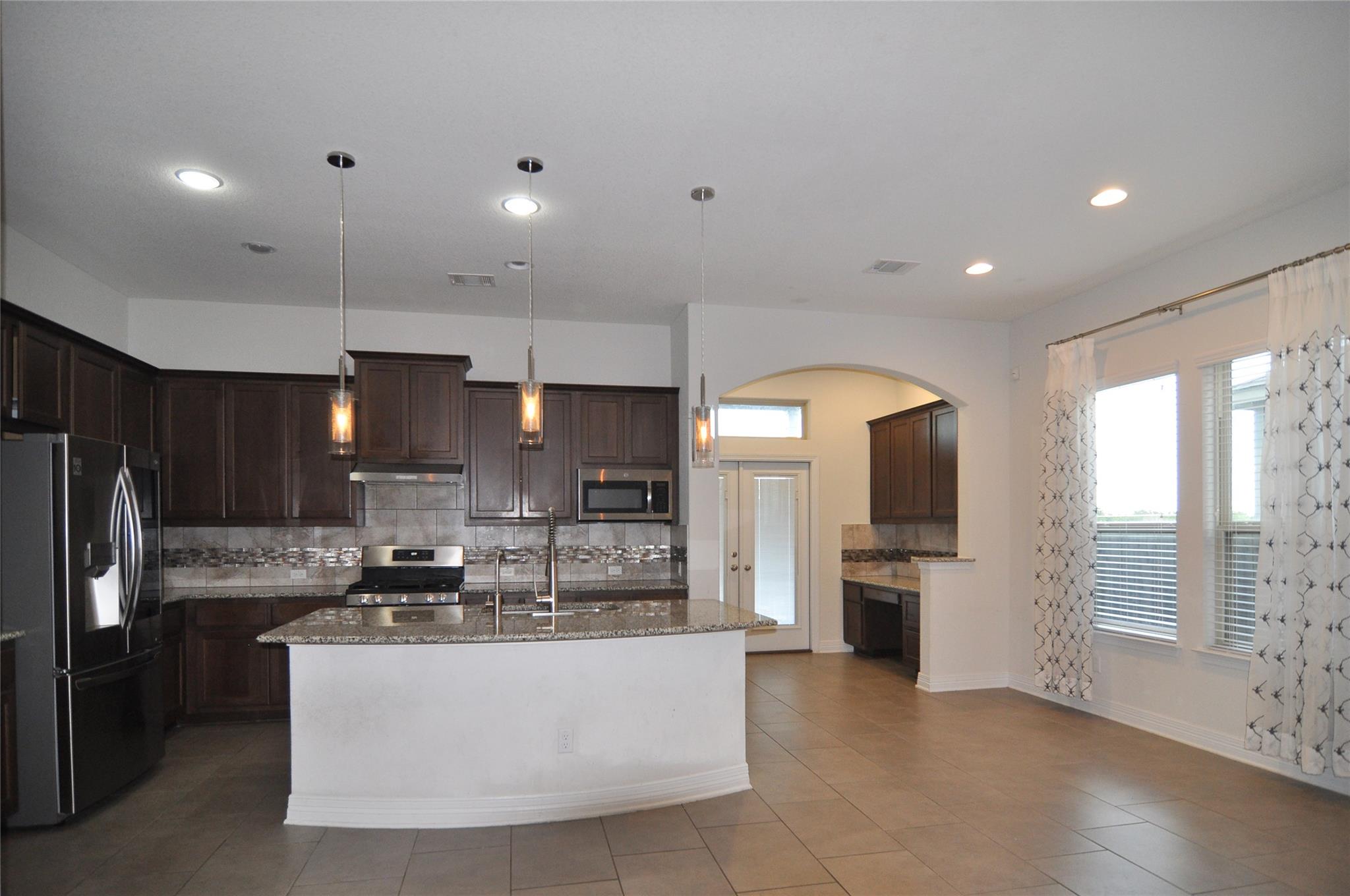 150 Russet Trl, Georgetown, TX 78628