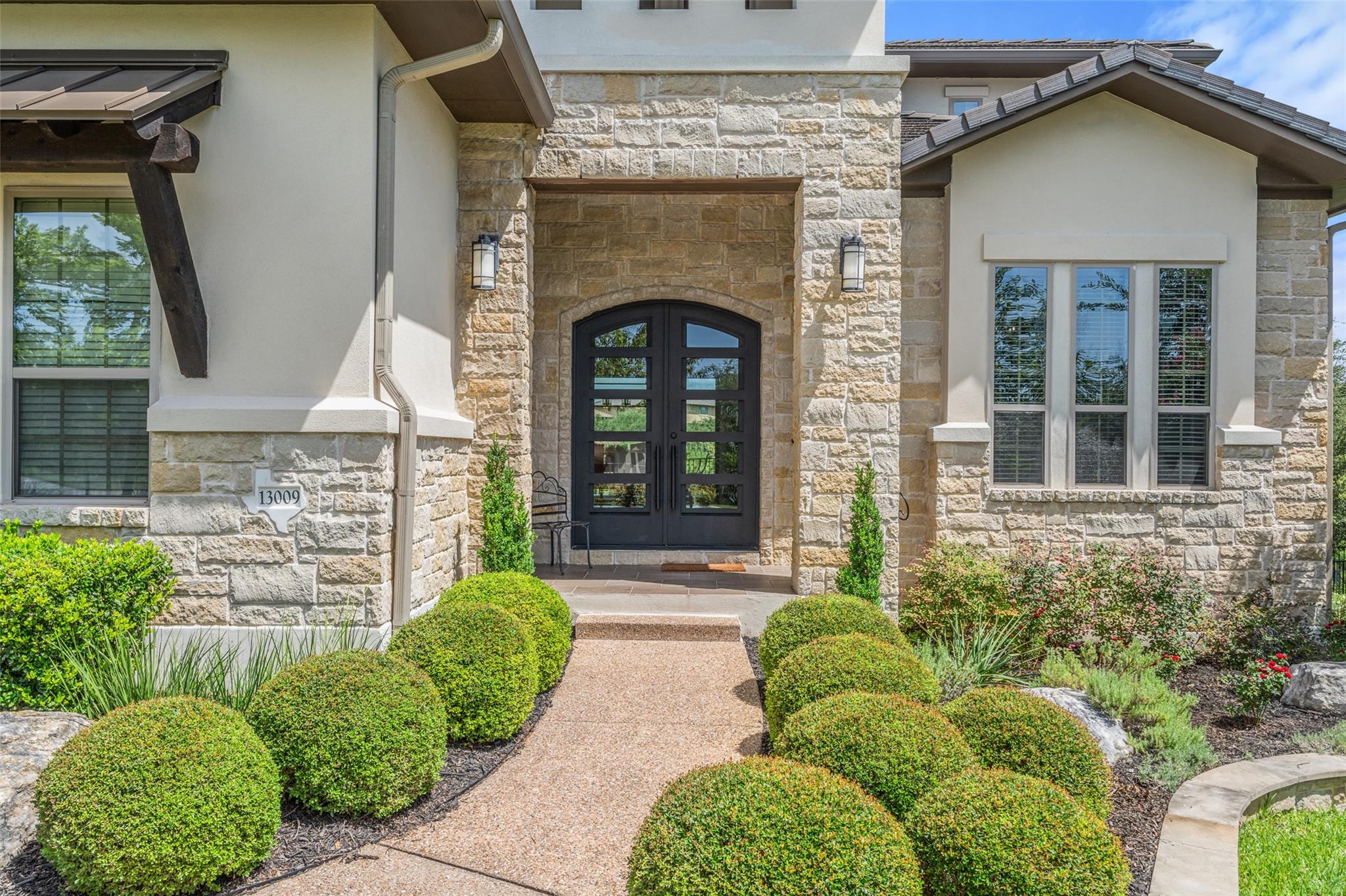 13009 Zen Gardens Way, Austin, TX 78732