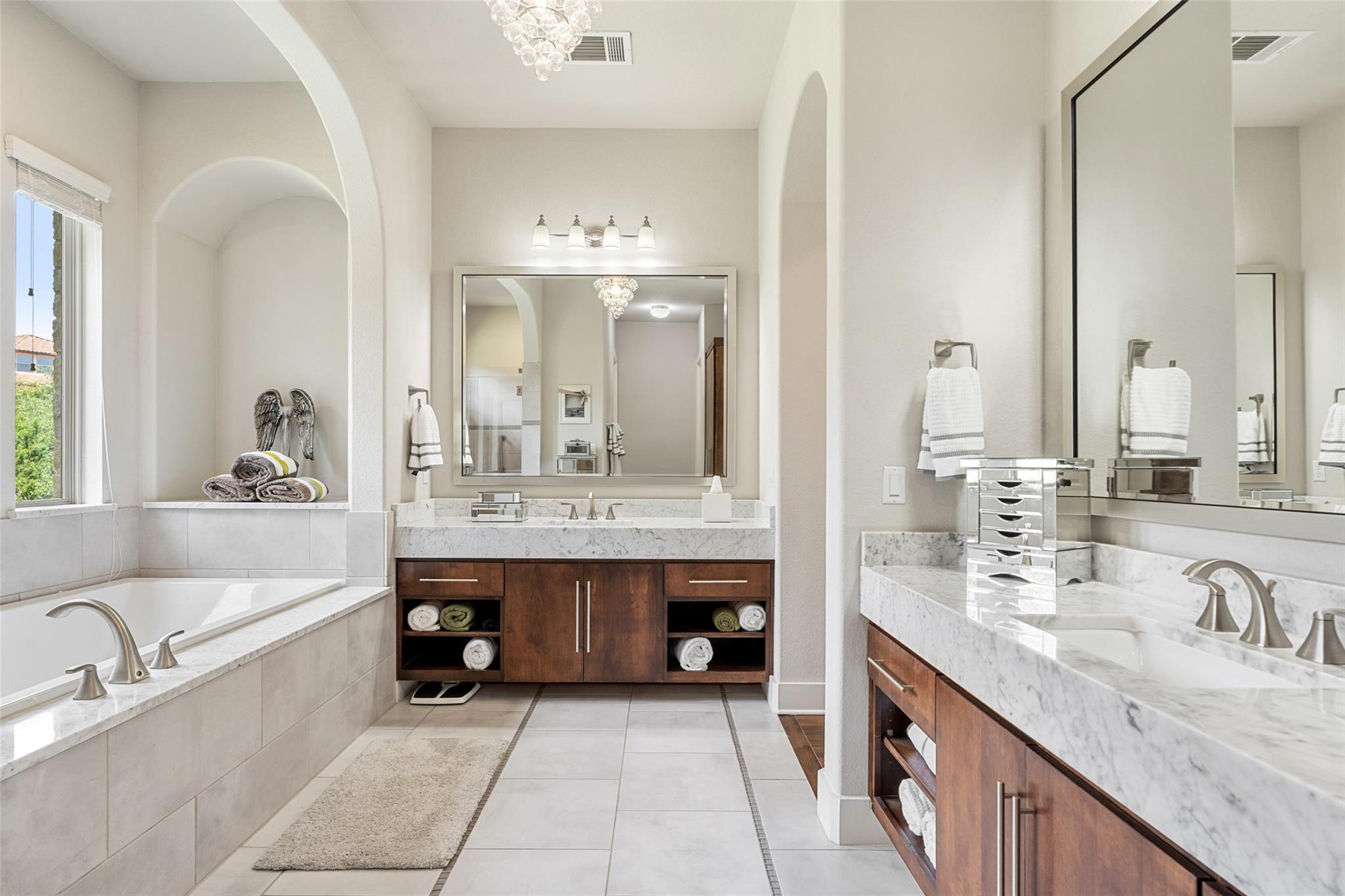 13009 Zen Gardens Way, Austin, TX 78732