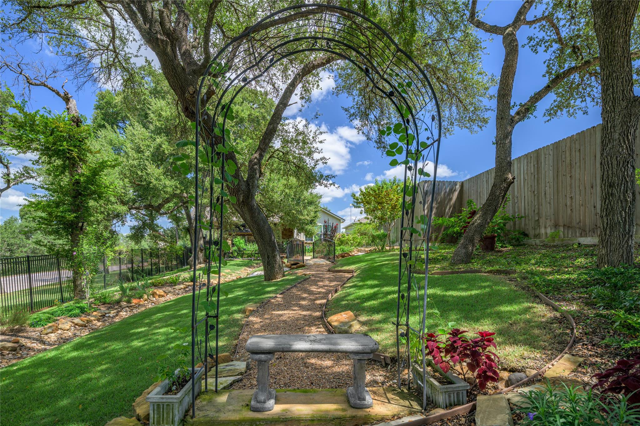 100 Kathleen Ave, La Grange, TX 78945