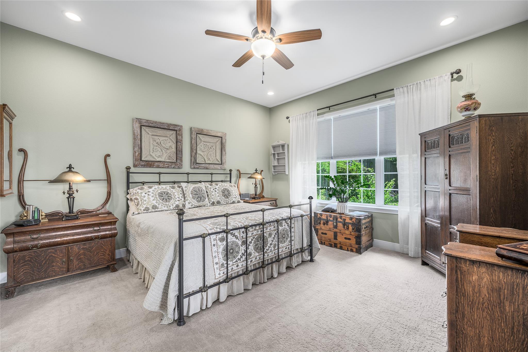 100 Kathleen Ave, La Grange, TX 78945