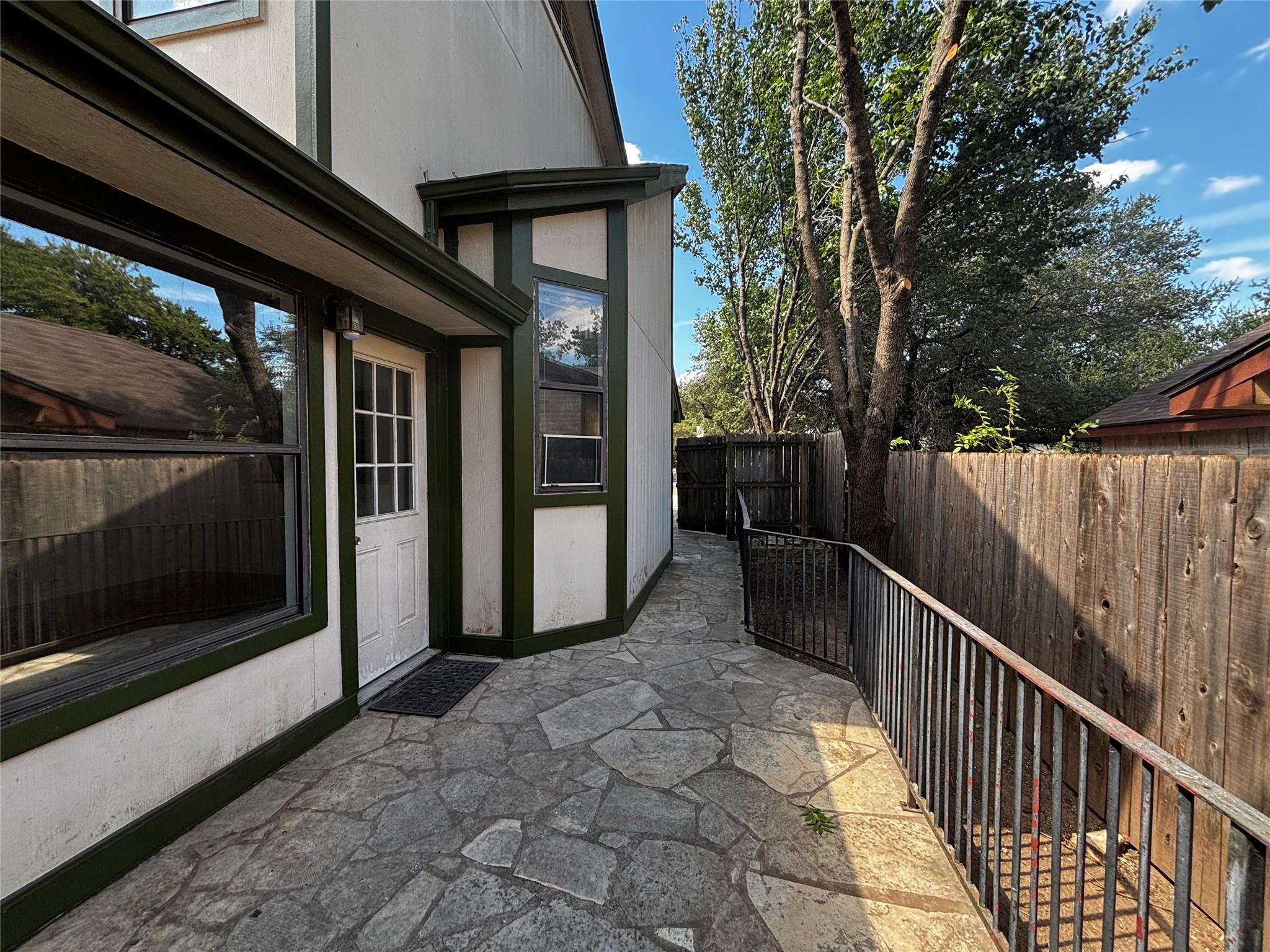 12413 Deer Falls Dr # B, Austin, TX 78729